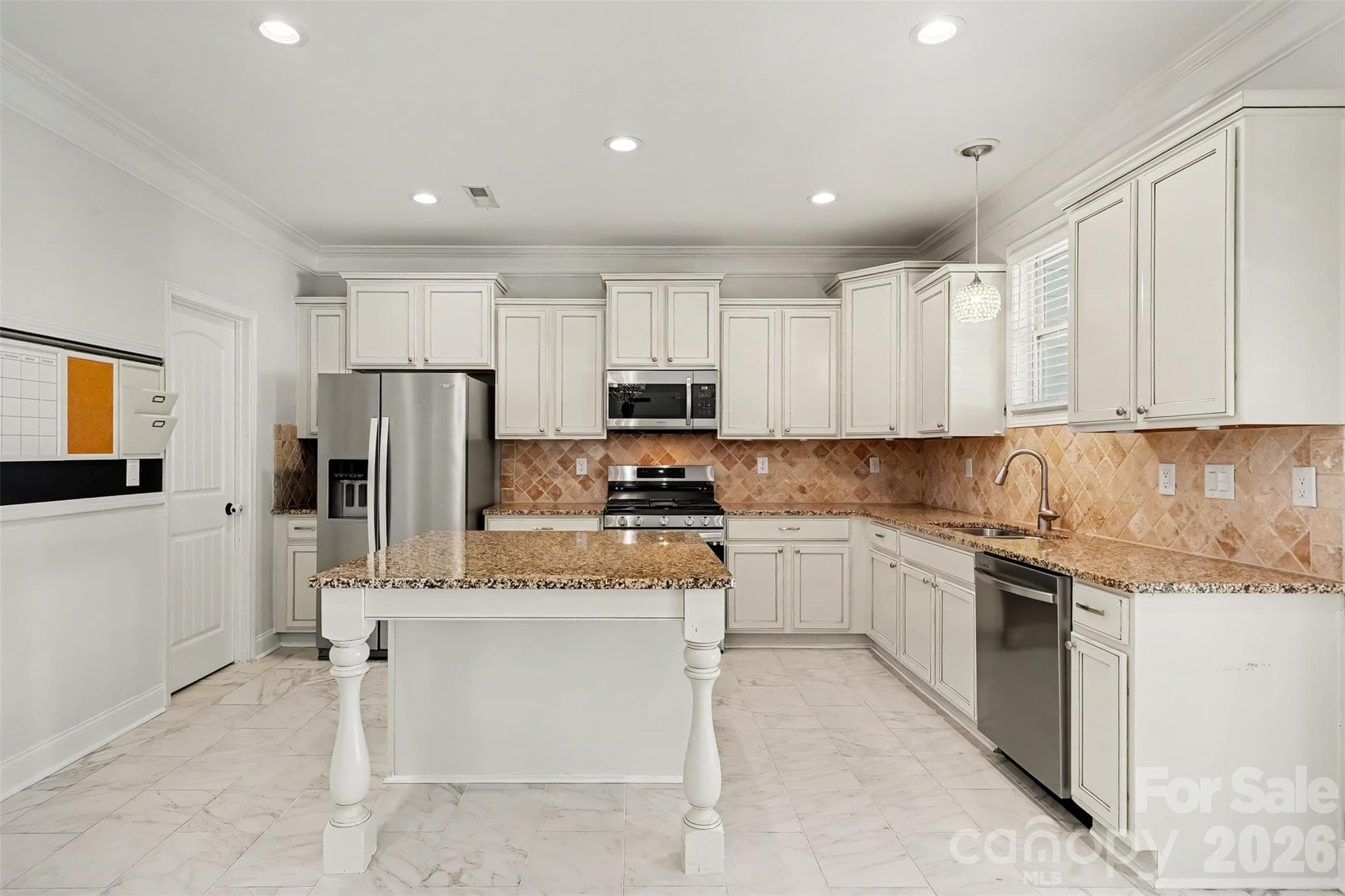 Single Family Residence at 4440 Carrington Drive, Lancaster, photo 14 of 37