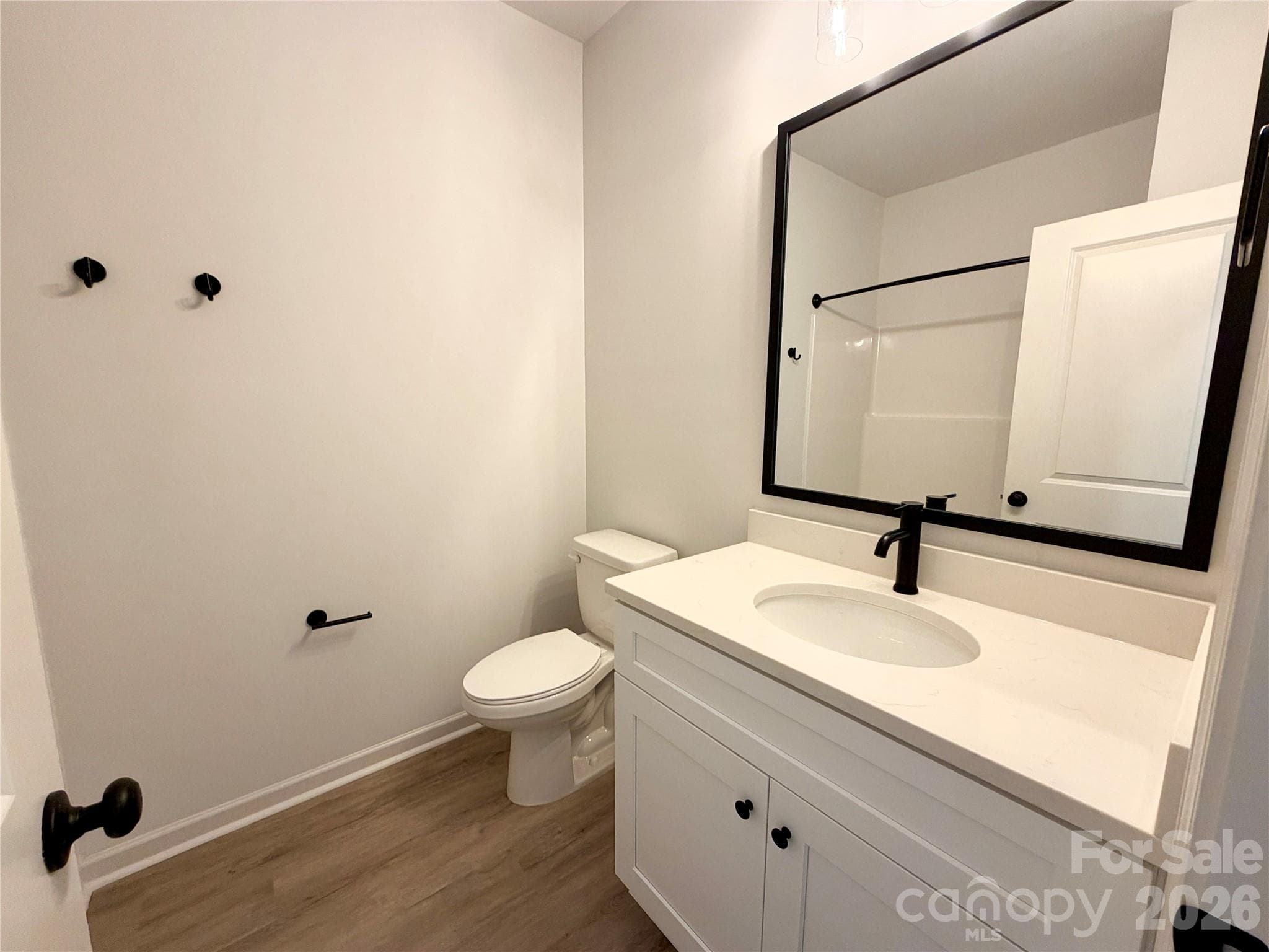 Single Family Residence at 1028 Saratoga Drive, Charlotte, photo 14 of 15