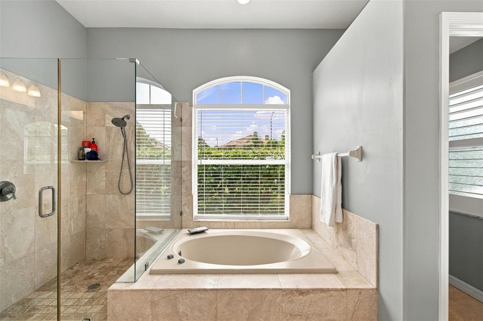 Primary bathroom - 5406 E LONGBOAT, TAMPA