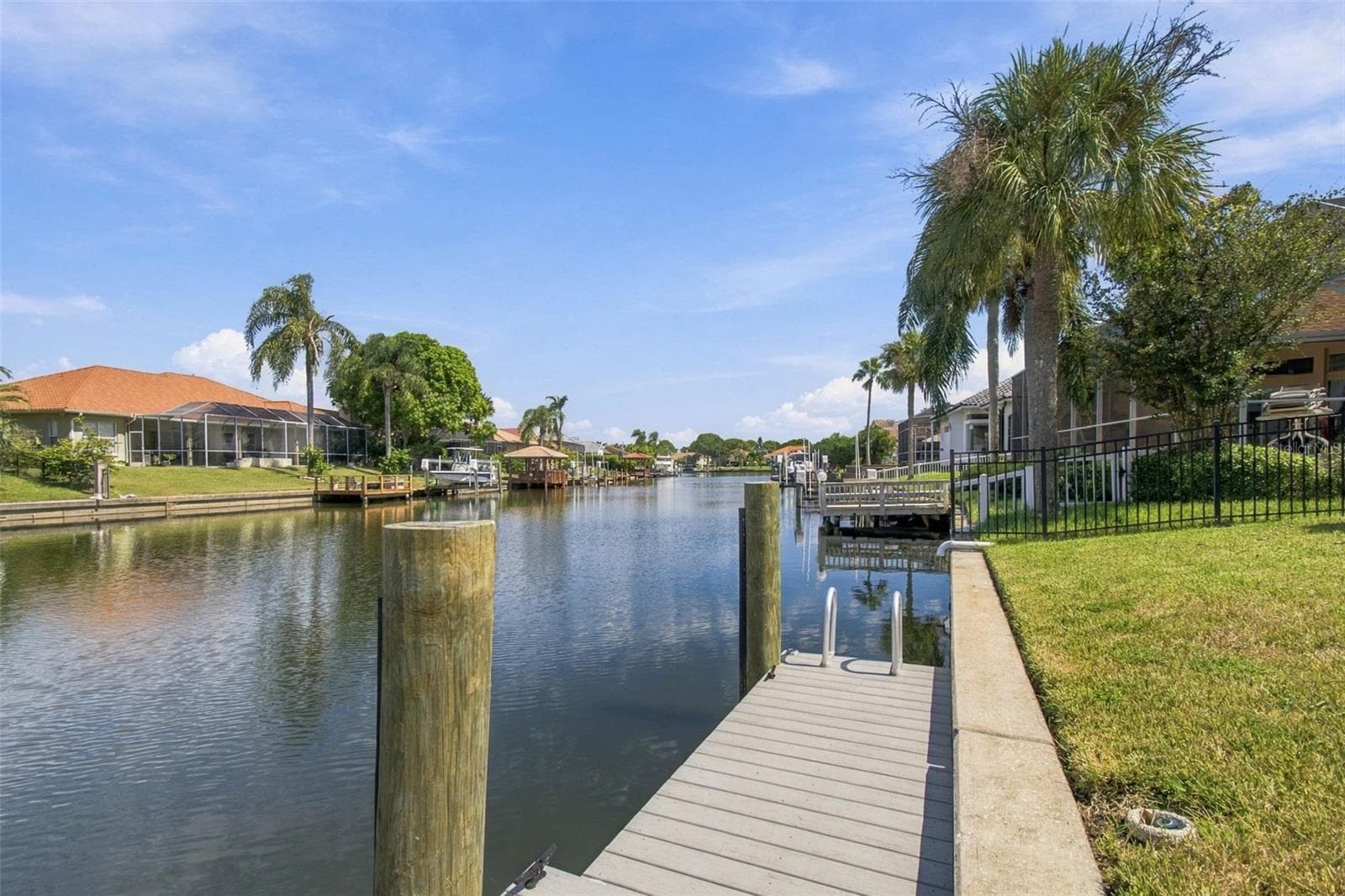 a two-level design for easy access to paddleboarding, kayaking, and other water activities - 5406 E LONGBOAT, TAMPA