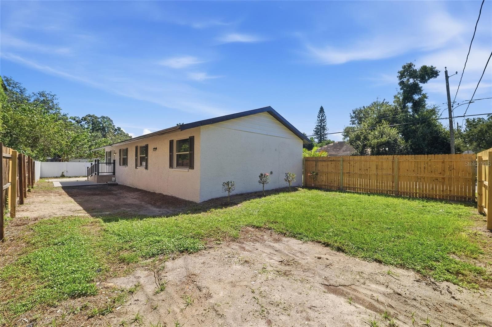 Single Family Residence at 1102 E SITKA ST, TAMPA, photo 23 of 27