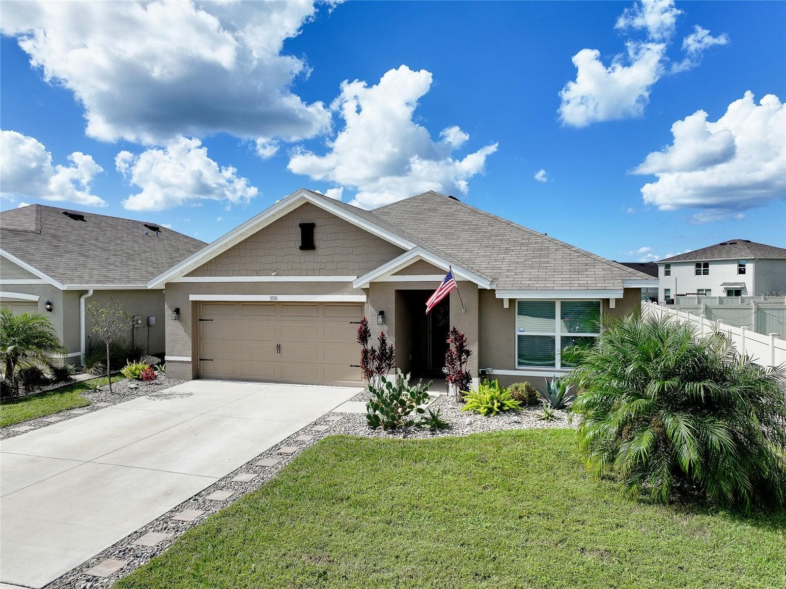 Single Family Residence at 5531 FLAGSTONE TRL, PALMETTO, photo 3 of 89
