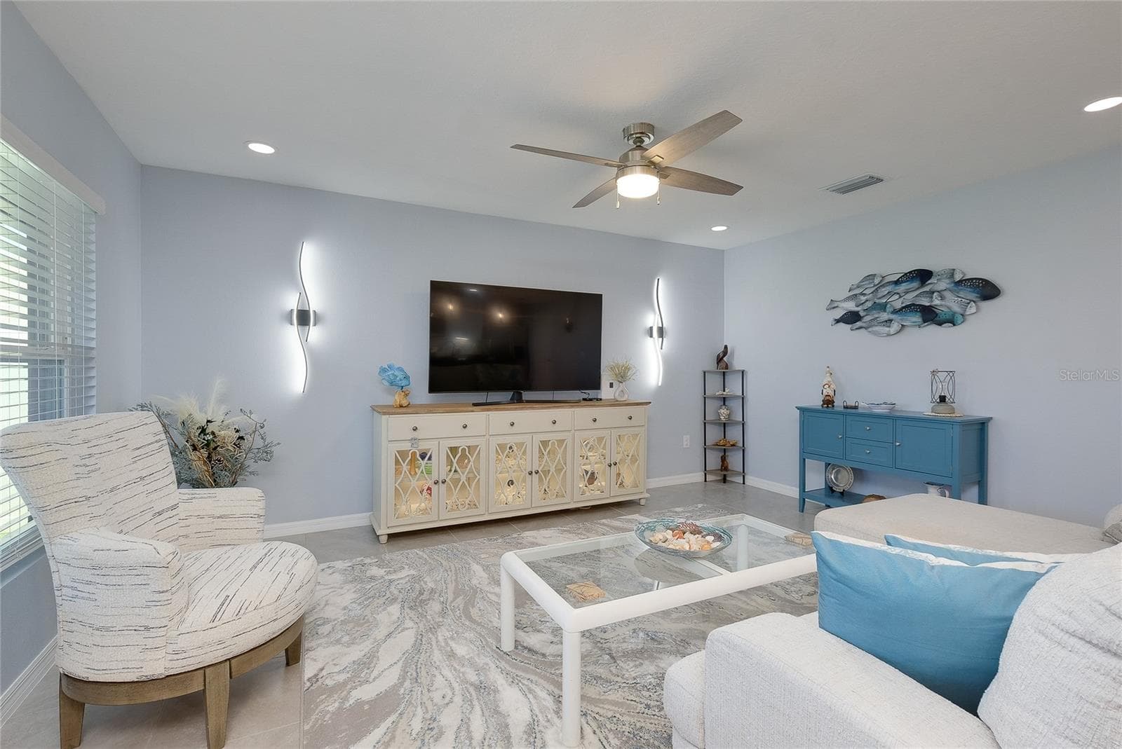 Single Family Residence at 5531 FLAGSTONE TRL, PALMETTO, photo 15 of 89