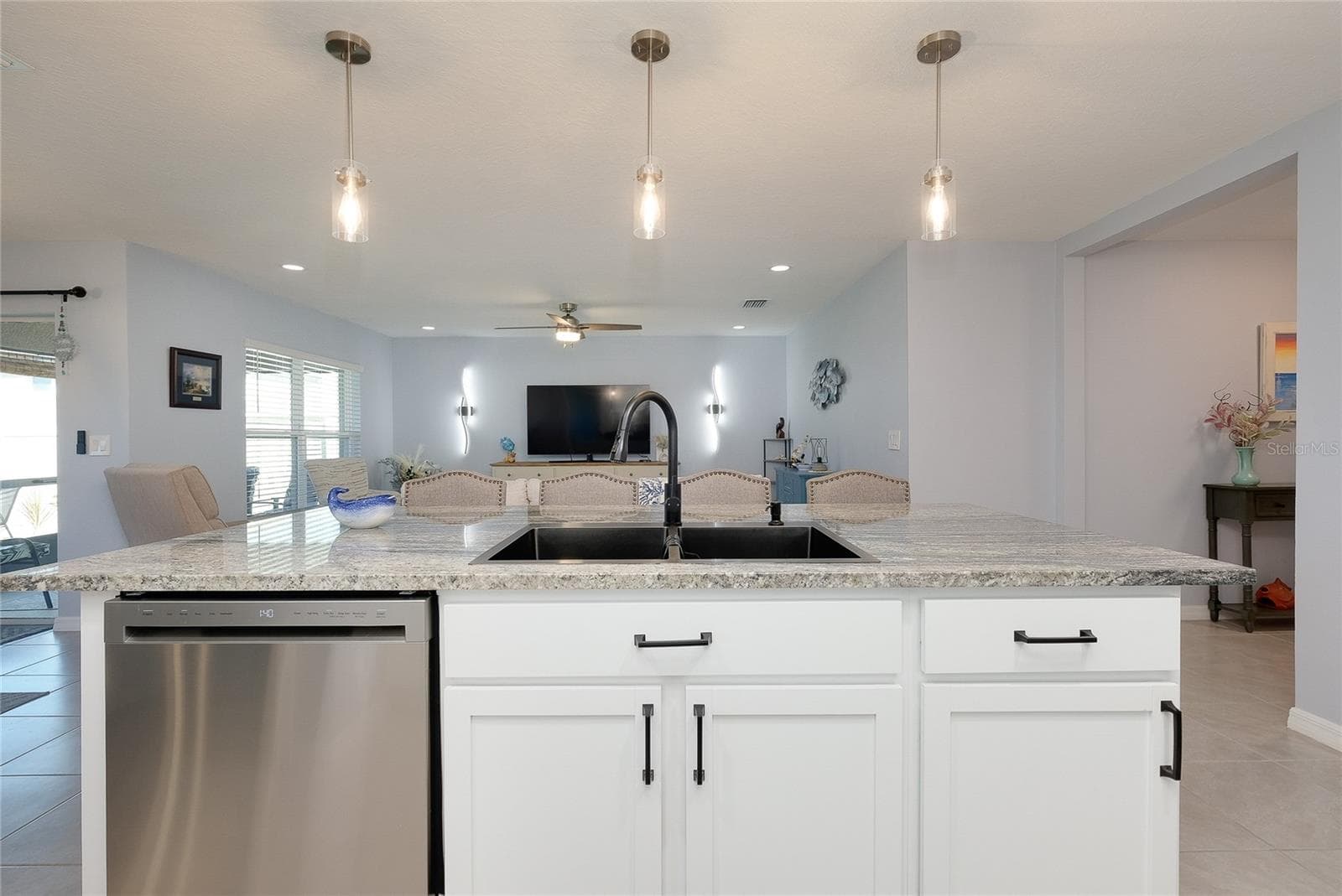 Single Family Residence at 5531 FLAGSTONE TRL, PALMETTO, photo 23 of 89
