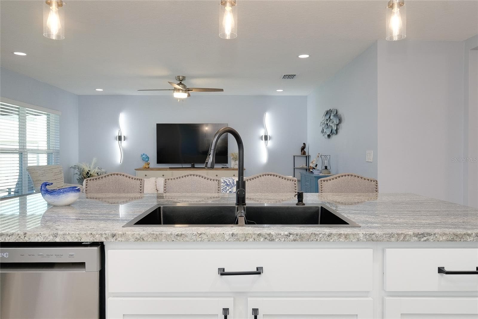 Single Family Residence at 5531 FLAGSTONE TRL, PALMETTO, photo 24 of 89