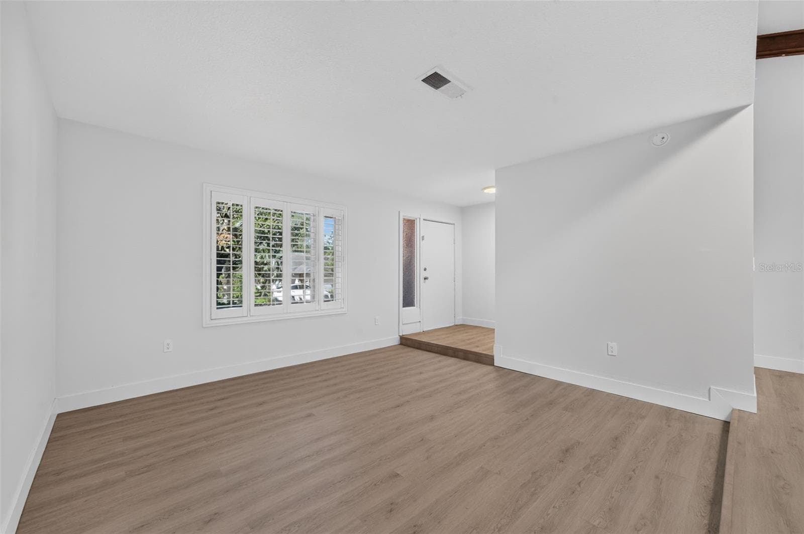 Single Family Residence at 326 COBLE DR, LONGWOOD, photo 6 of 32