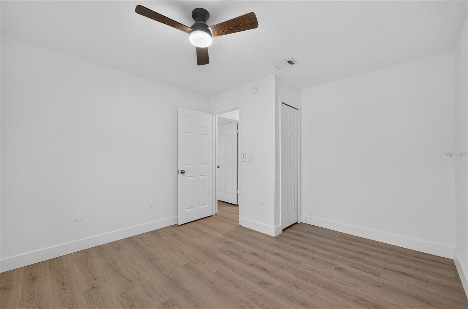 Single Family Residence at 326 COBLE DR, LONGWOOD, photo 24 of 32