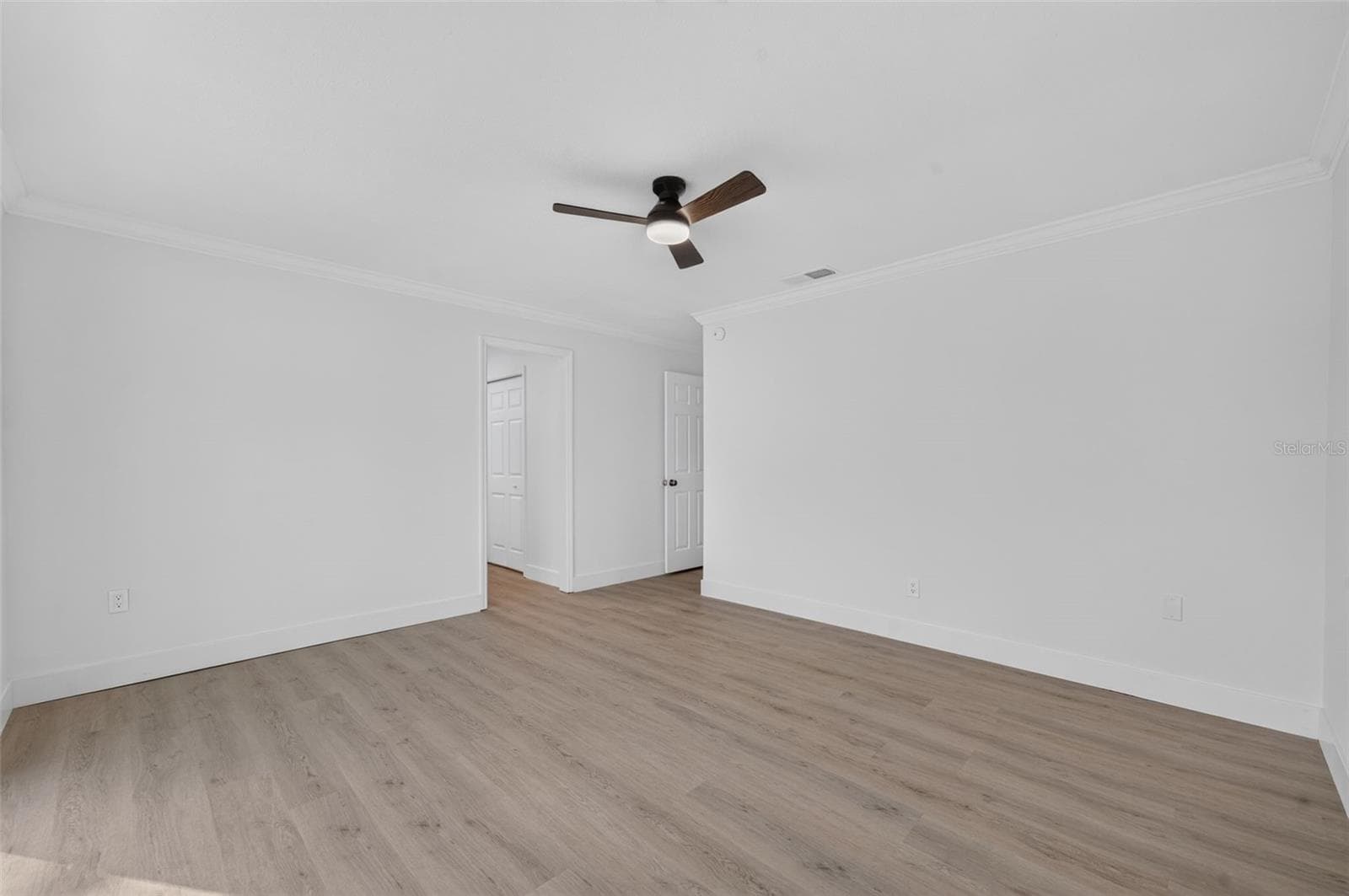 Single Family Residence at 326 COBLE DR, LONGWOOD, photo 28 of 32