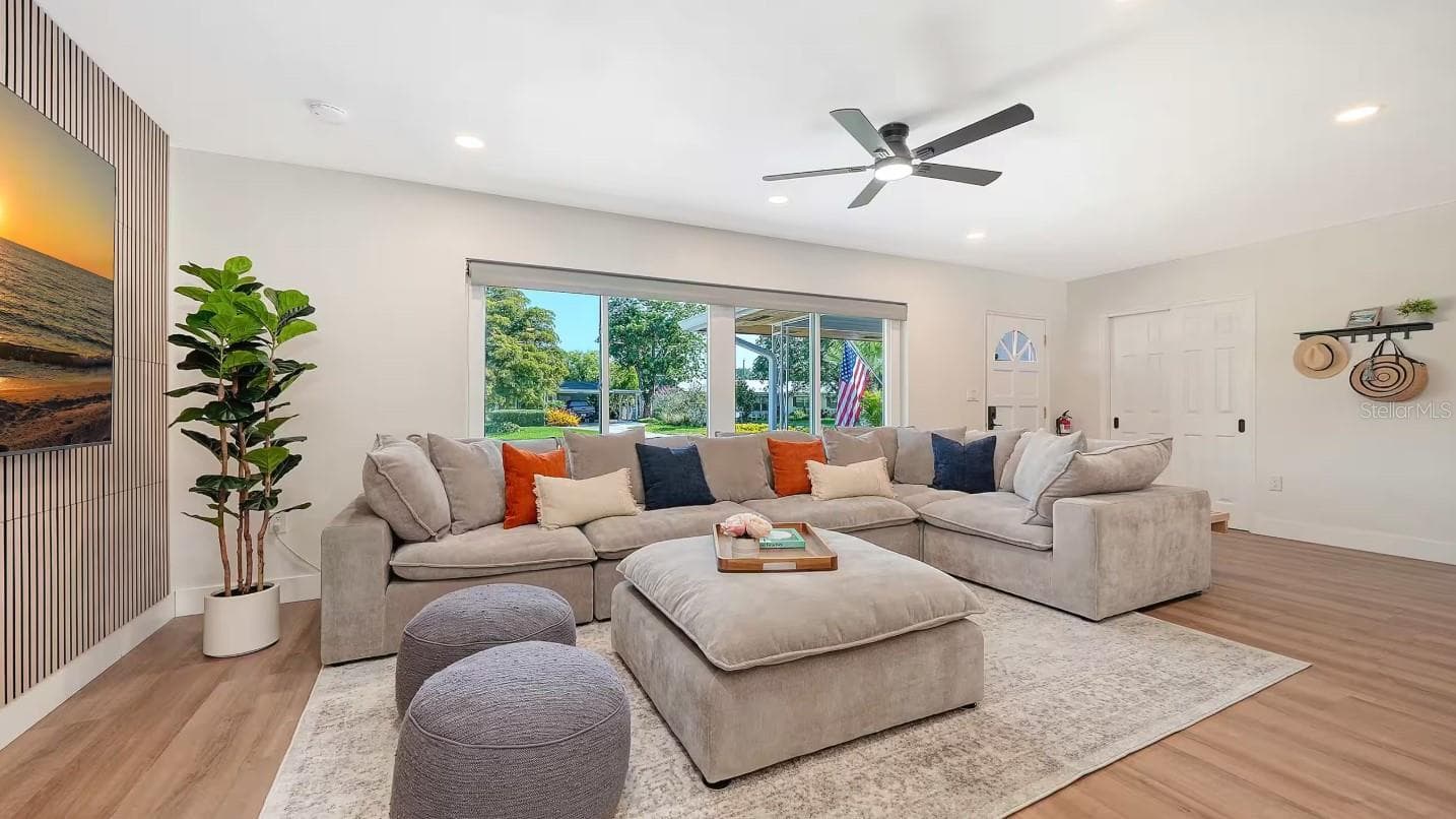 Single Family Residence at 5307 14TH AVENUE DR W, BRADENTON, photo 16 of 46