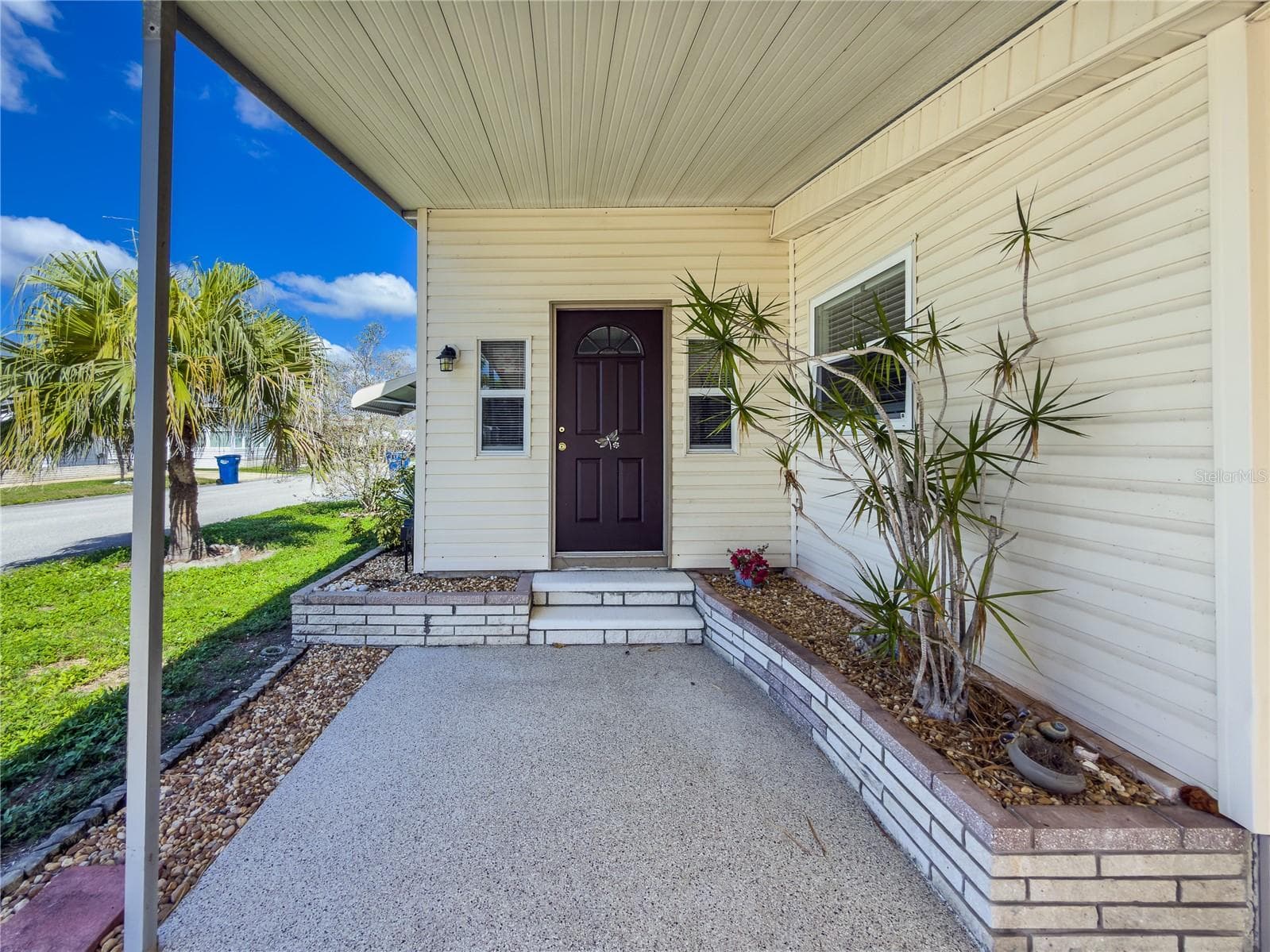 Front Entry - 808 53RD AVE E #191, BRADENTON