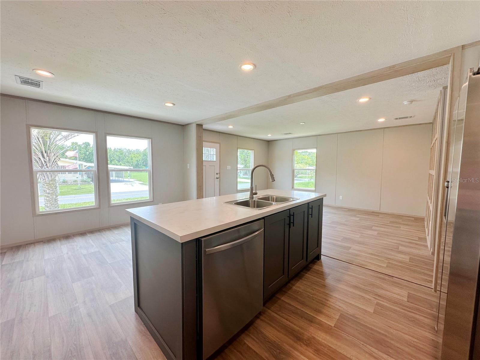 Manufactured Home at 18 ROBIN RD, WILDWOOD, photo 8 of 34