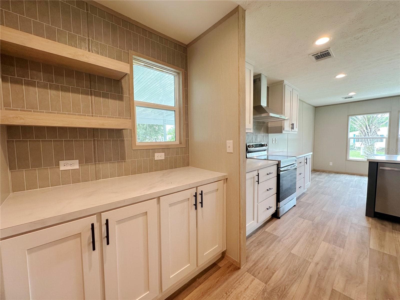 Manufactured Home at 18 ROBIN RD, WILDWOOD, photo 11 of 34