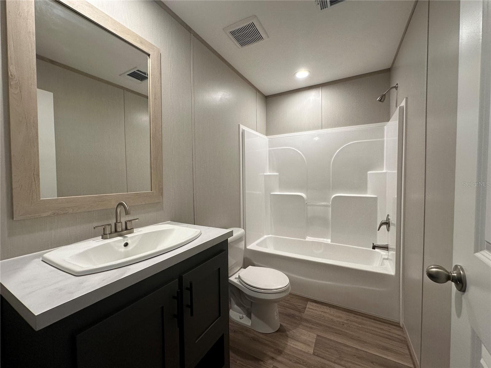 Manufactured Home at 18 ROBIN RD, WILDWOOD, photo 24 of 34