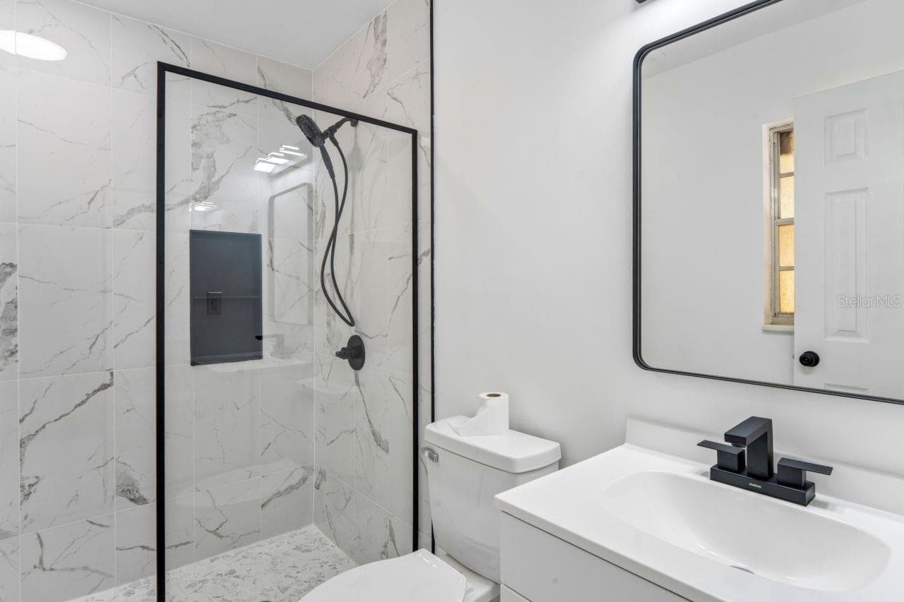 Primary Bathroom - 31043 WILLOW BANK AVE, BROOKSVILLE