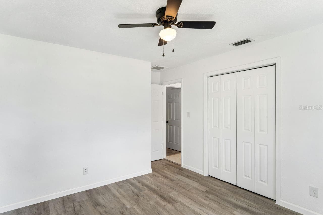 Bedroom 2 - 31043 WILLOW BANK AVE, BROOKSVILLE
