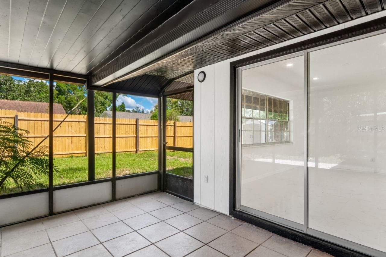 Patio - 31043 WILLOW BANK AVE, BROOKSVILLE