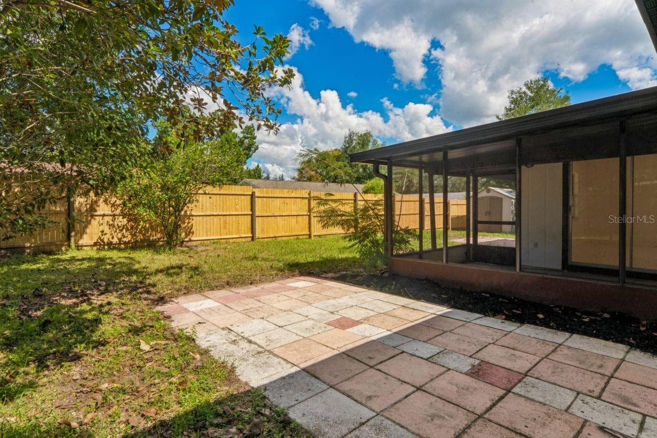 Fenced Yard - 31043 WILLOW BANK AVE, BROOKSVILLE