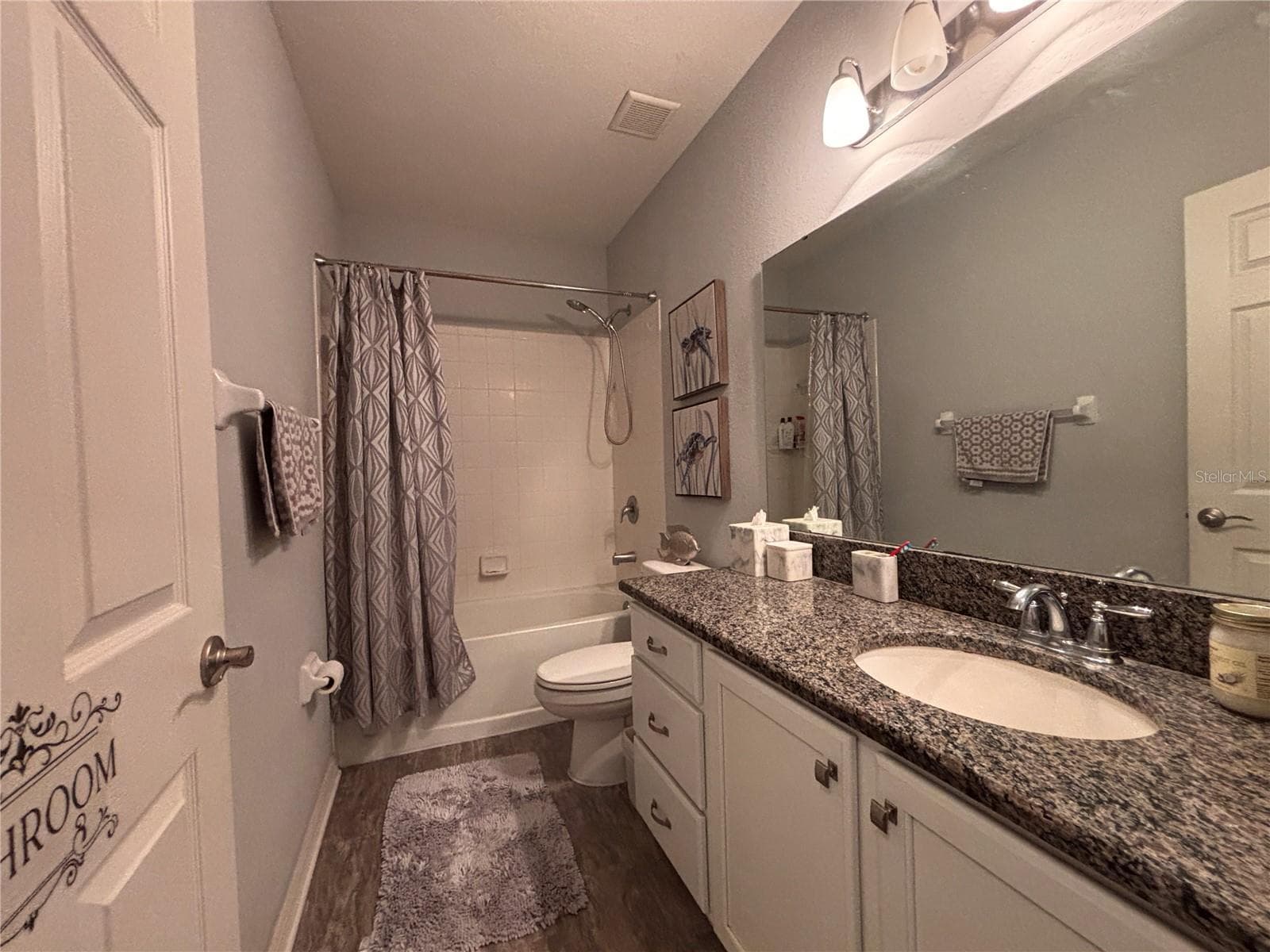 Single Family Residence at 7408 INDIGO OASIS CT, GIBSONTON, photo 7 of 15