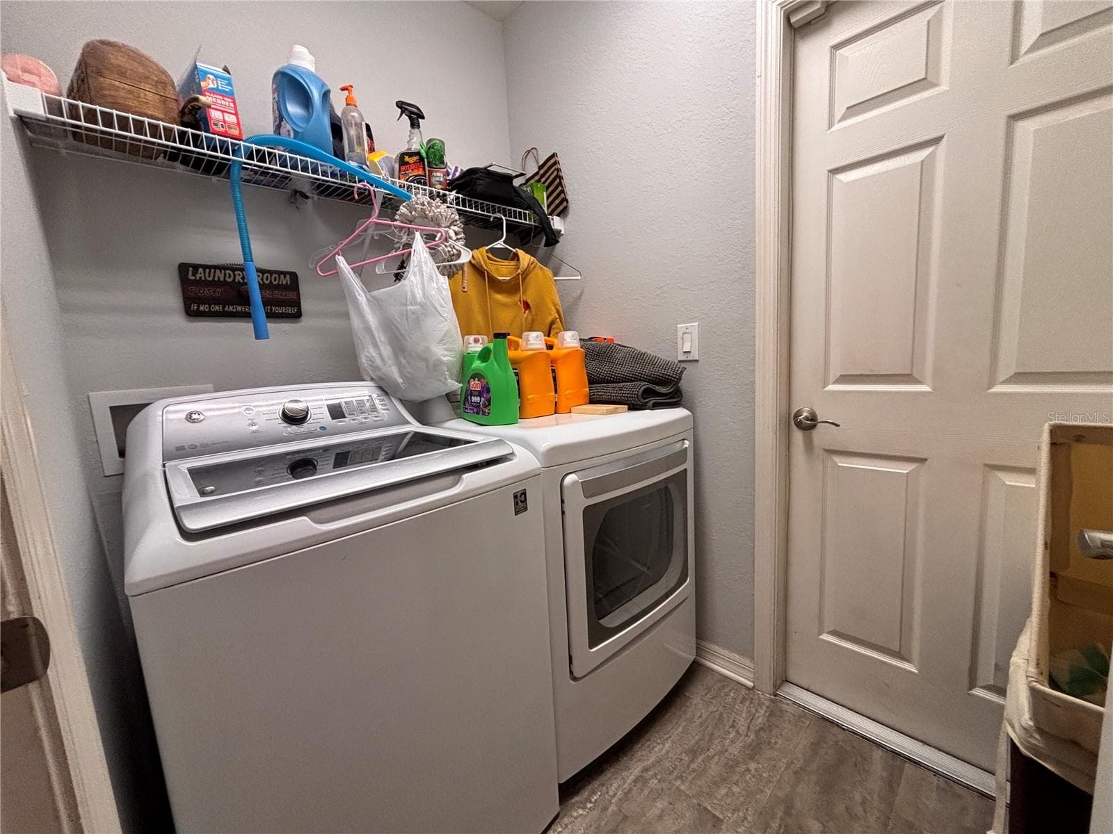 Single Family Residence at 7408 INDIGO OASIS CT, GIBSONTON, photo 10 of 15