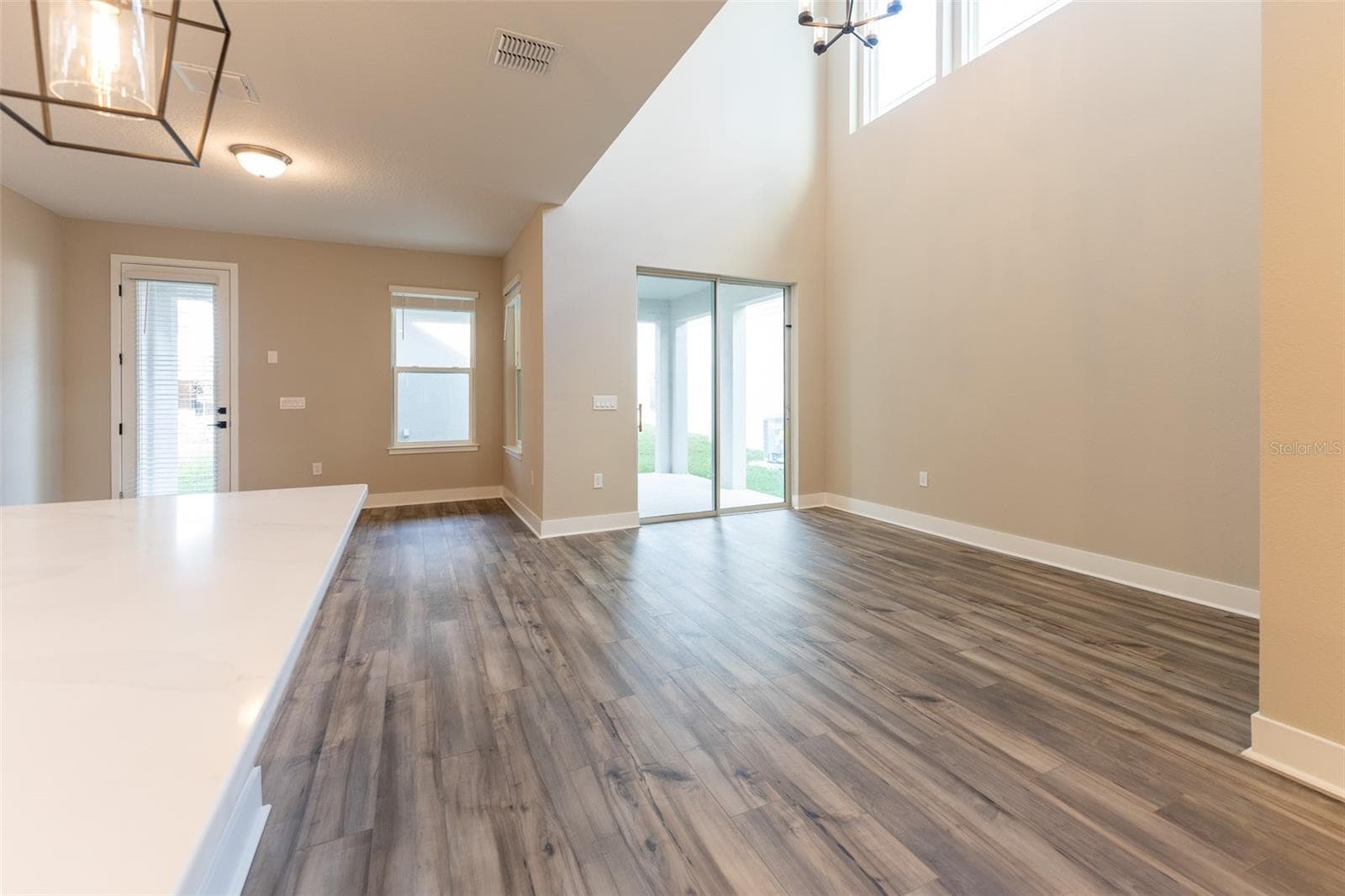 Single Family Residence at 14355 BRAEMAR ST, WINTER GARDEN, photo 5 of 38