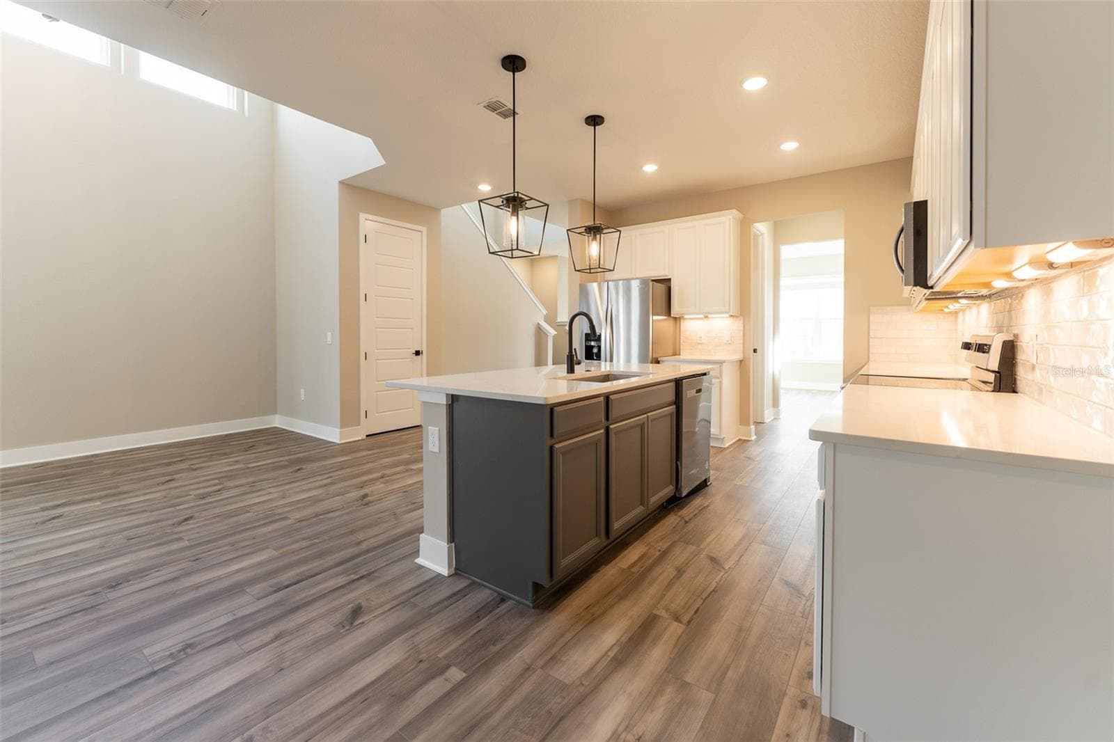 Single Family Residence at 14355 BRAEMAR ST, WINTER GARDEN, photo 6 of 38