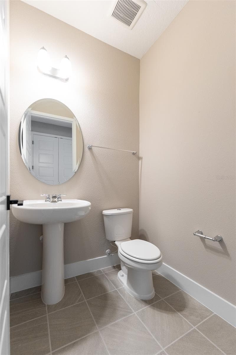 Single Family Residence at 14355 BRAEMAR ST, WINTER GARDEN, photo 9 of 38