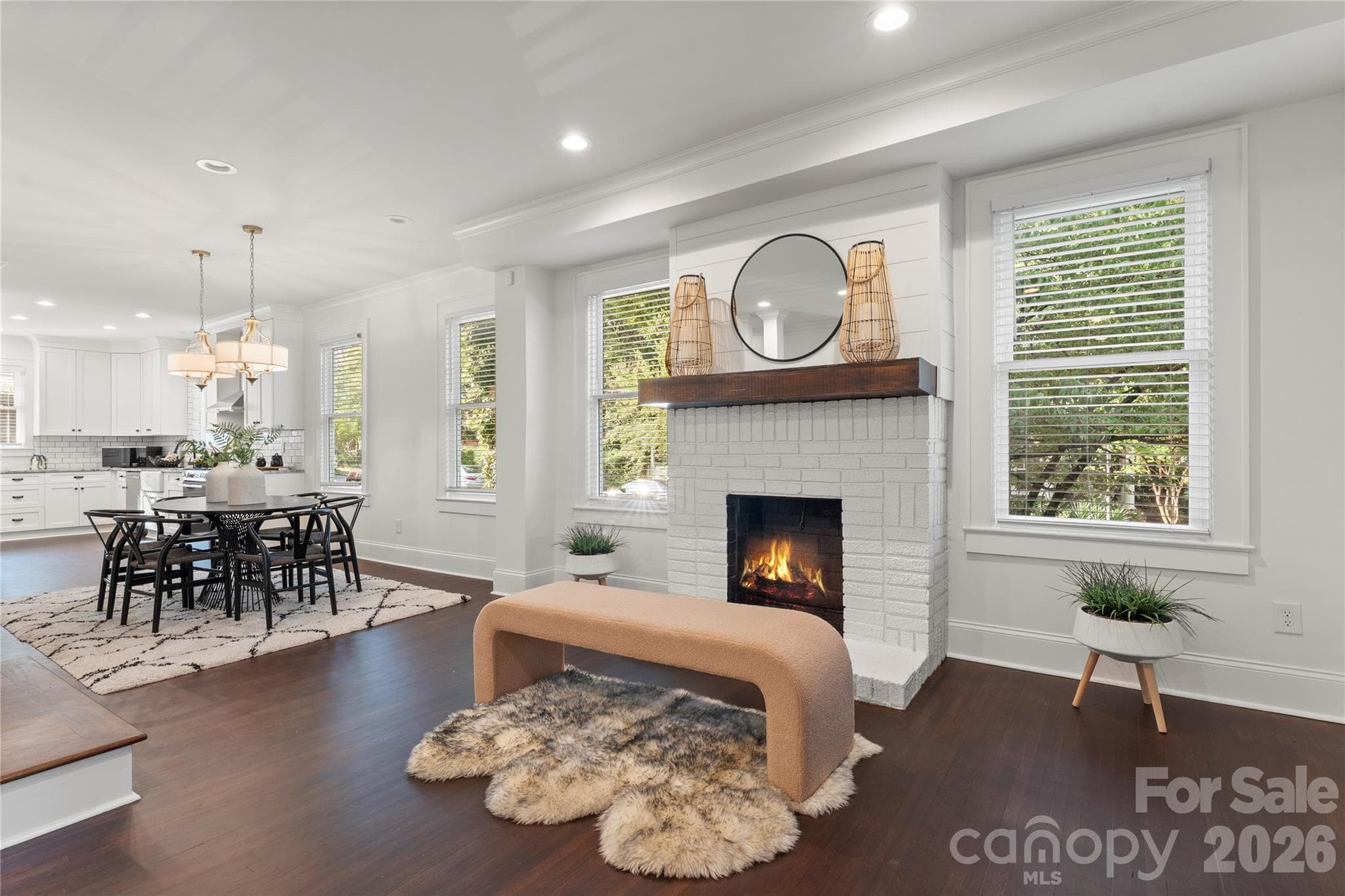 Single Family Residence at 429 Pecan Avenue, Charlotte, photo 9 of 32