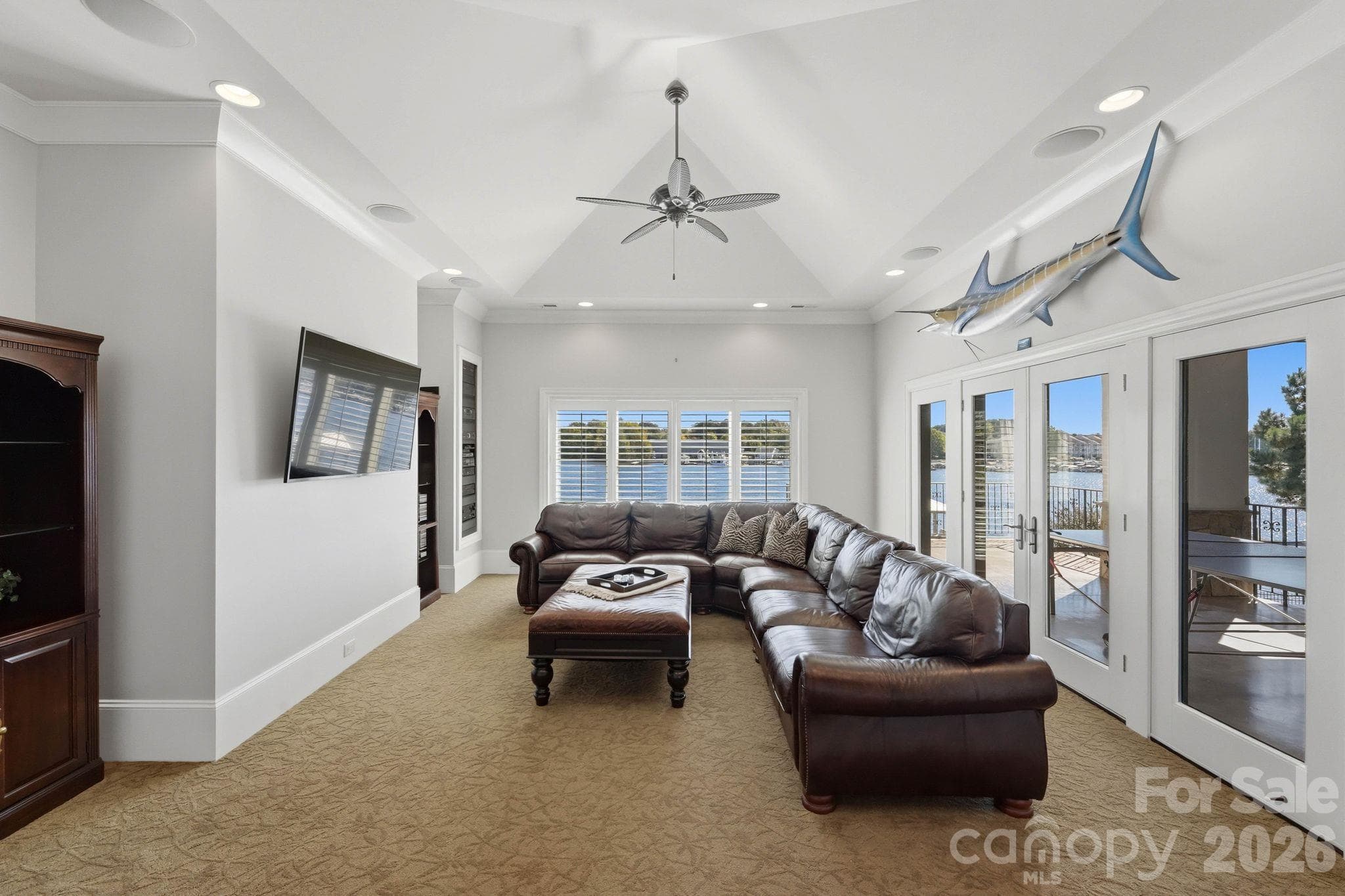 Single Family Residence at 18203 Pompano Place, Cornelius, photo 18 of 48