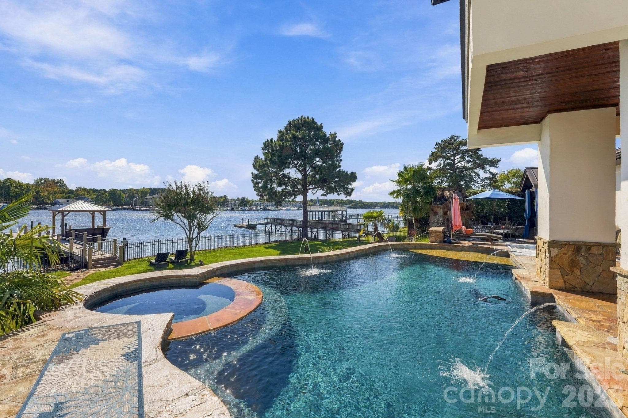 Single Family Residence at 18203 Pompano Place, Cornelius, photo 33 of 48