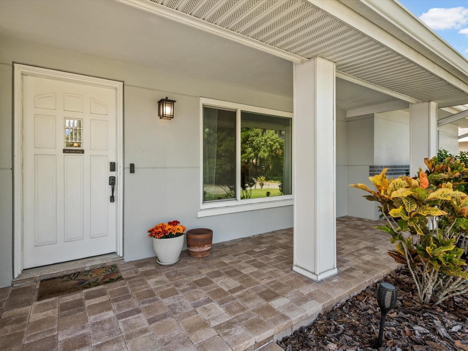 Single Family Residence at 1610 EVERGREEN AVE S, CLEARWATER, photo 4 of 51