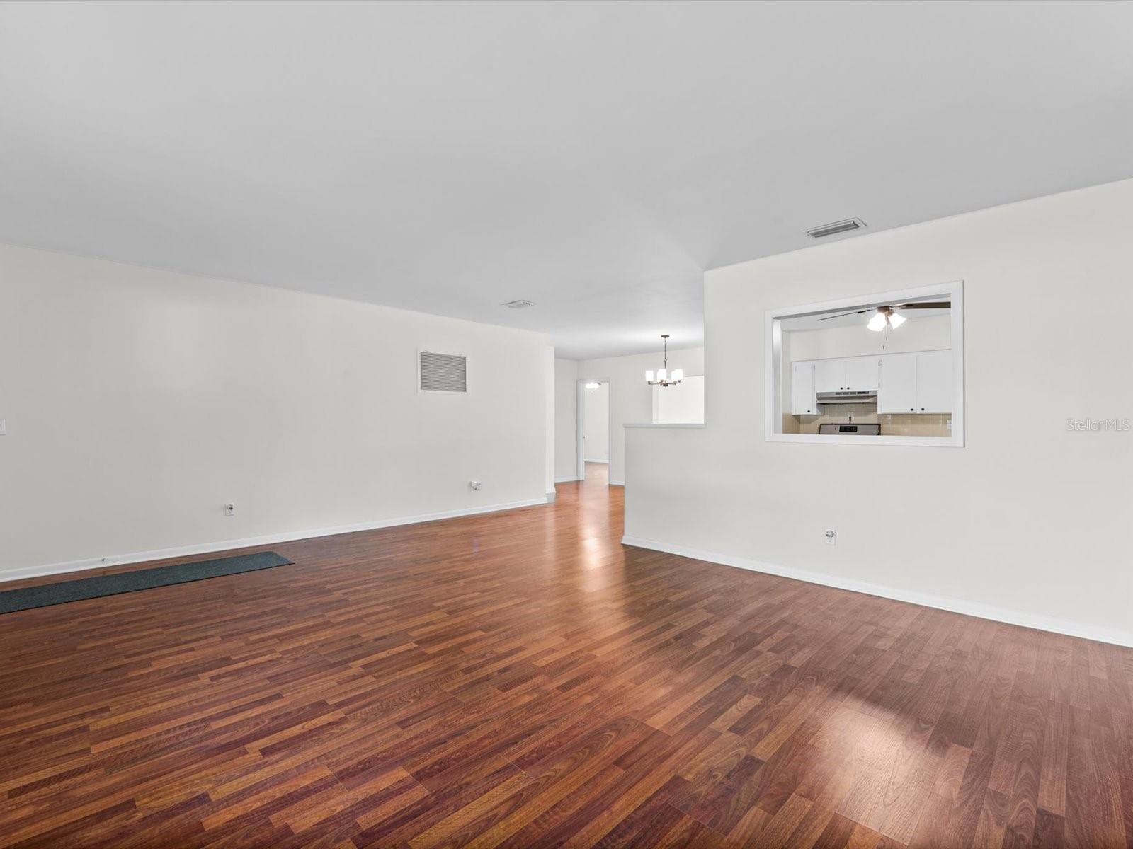 Single Family Residence at 1610 EVERGREEN AVE S, CLEARWATER, photo 17 of 51