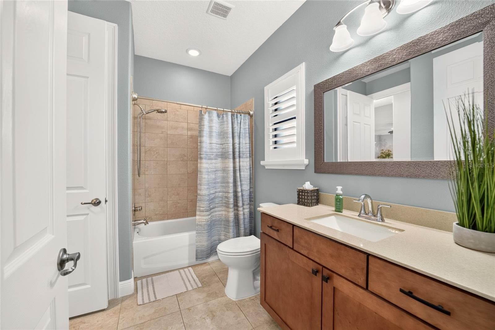 Single Family Residence at 5419 MEADOW HILL LOOP, LADY LAKE, photo 29 of 49