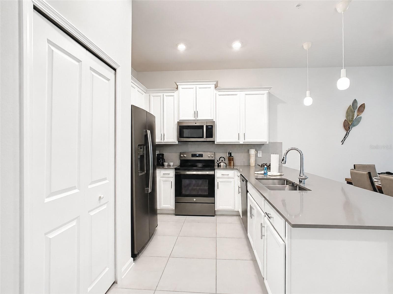 Condominium at 8879 CABOT CLIFFS DR #102, DAVENPORT, photo 9 of 38