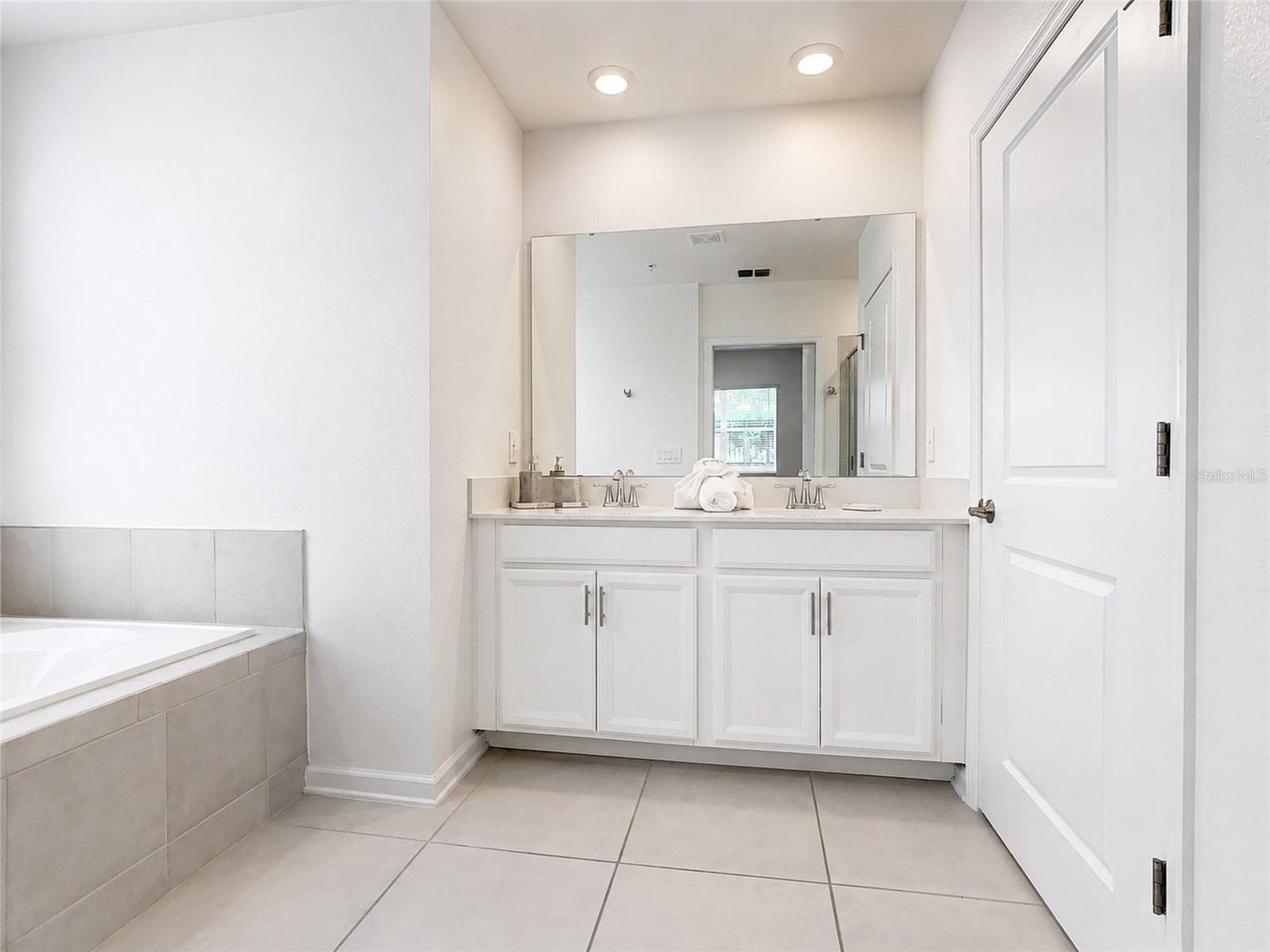 Condominium at 8879 CABOT CLIFFS DR #102, DAVENPORT, photo 20 of 38