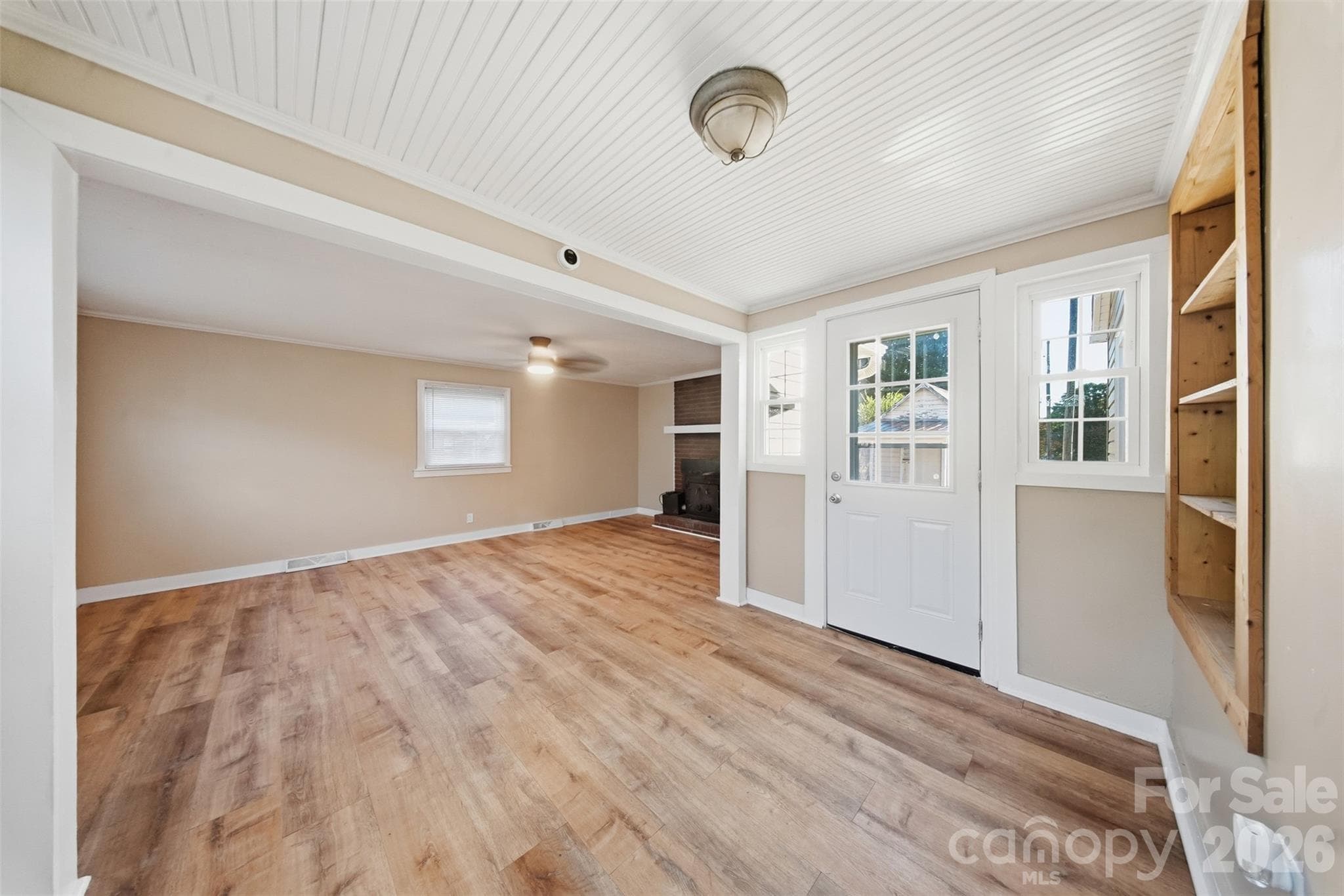Single Family Residence at 5349 S New Hope Road, Belmont, photo 3 of 24