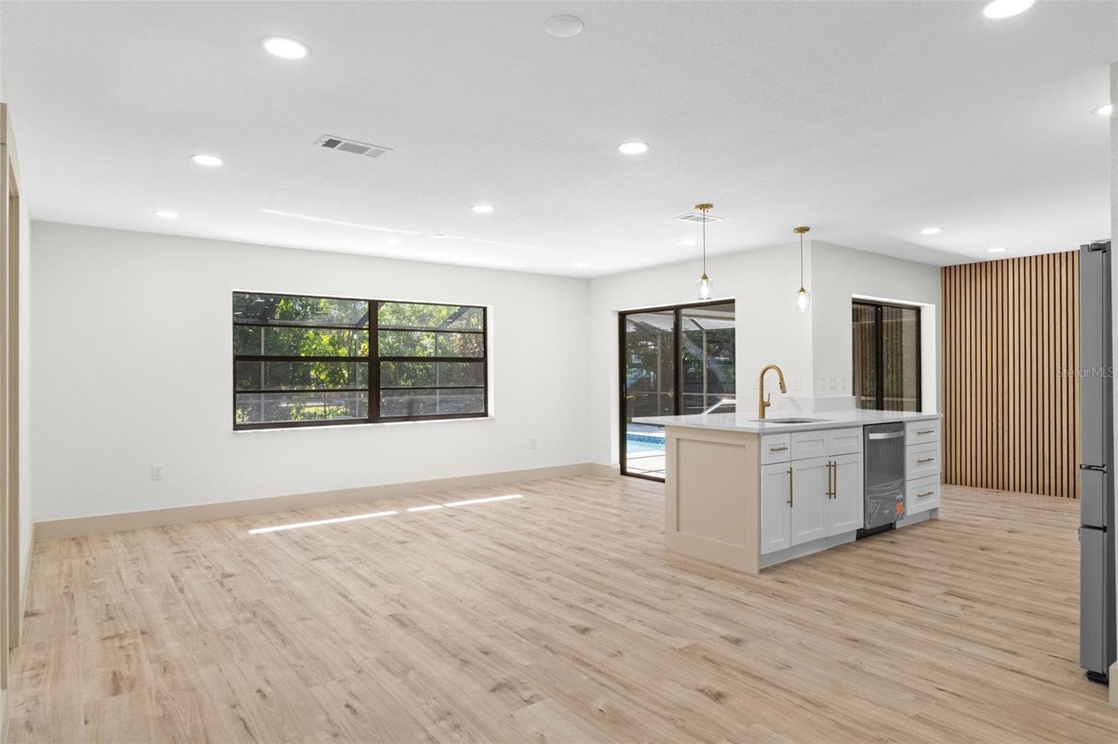 Single Family Residence at 6232 ALDERWOOD ST, SPRING HILL, photo 11 of 48