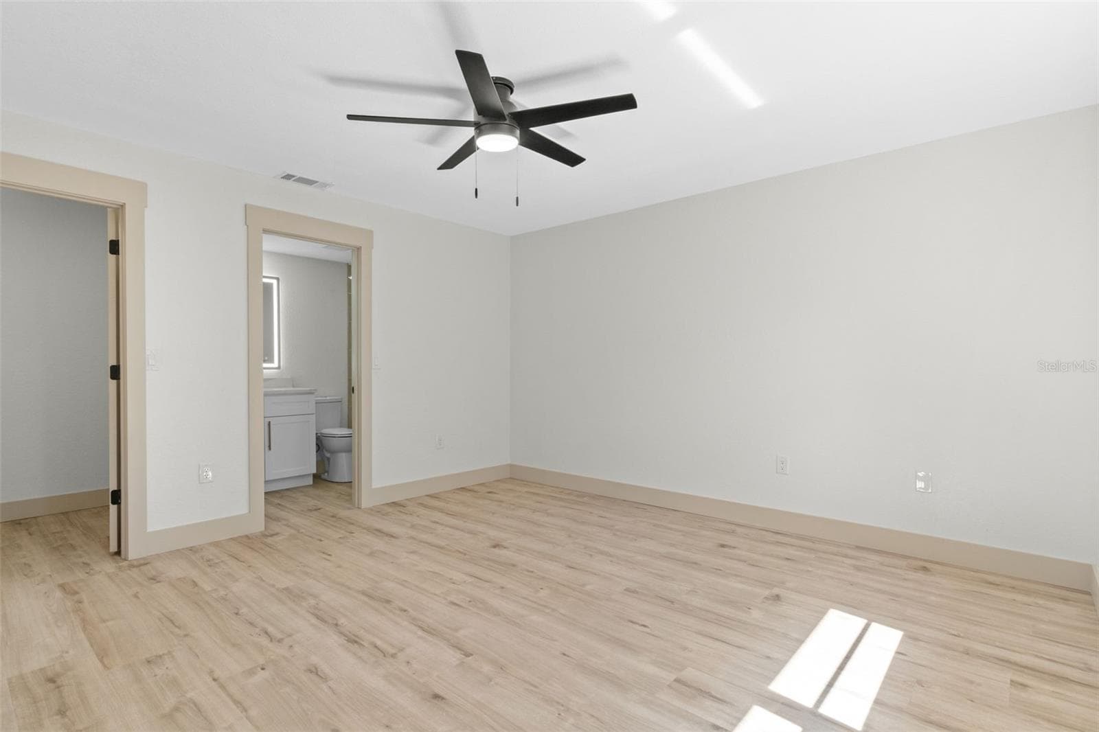 Single Family Residence at 6232 ALDERWOOD ST, SPRING HILL, photo 23 of 48