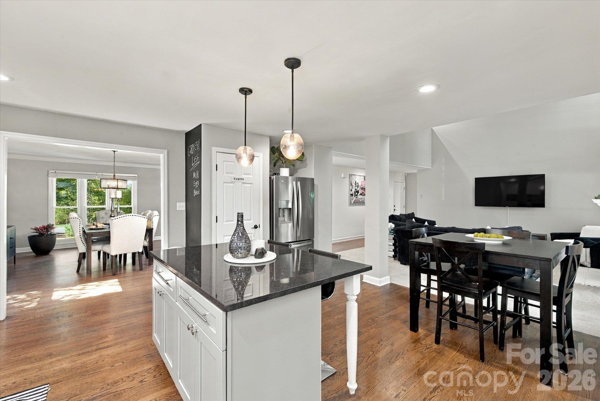 Single Family Residence at 14700 Stonegreen Lane, Huntersville, photo 9 of 44