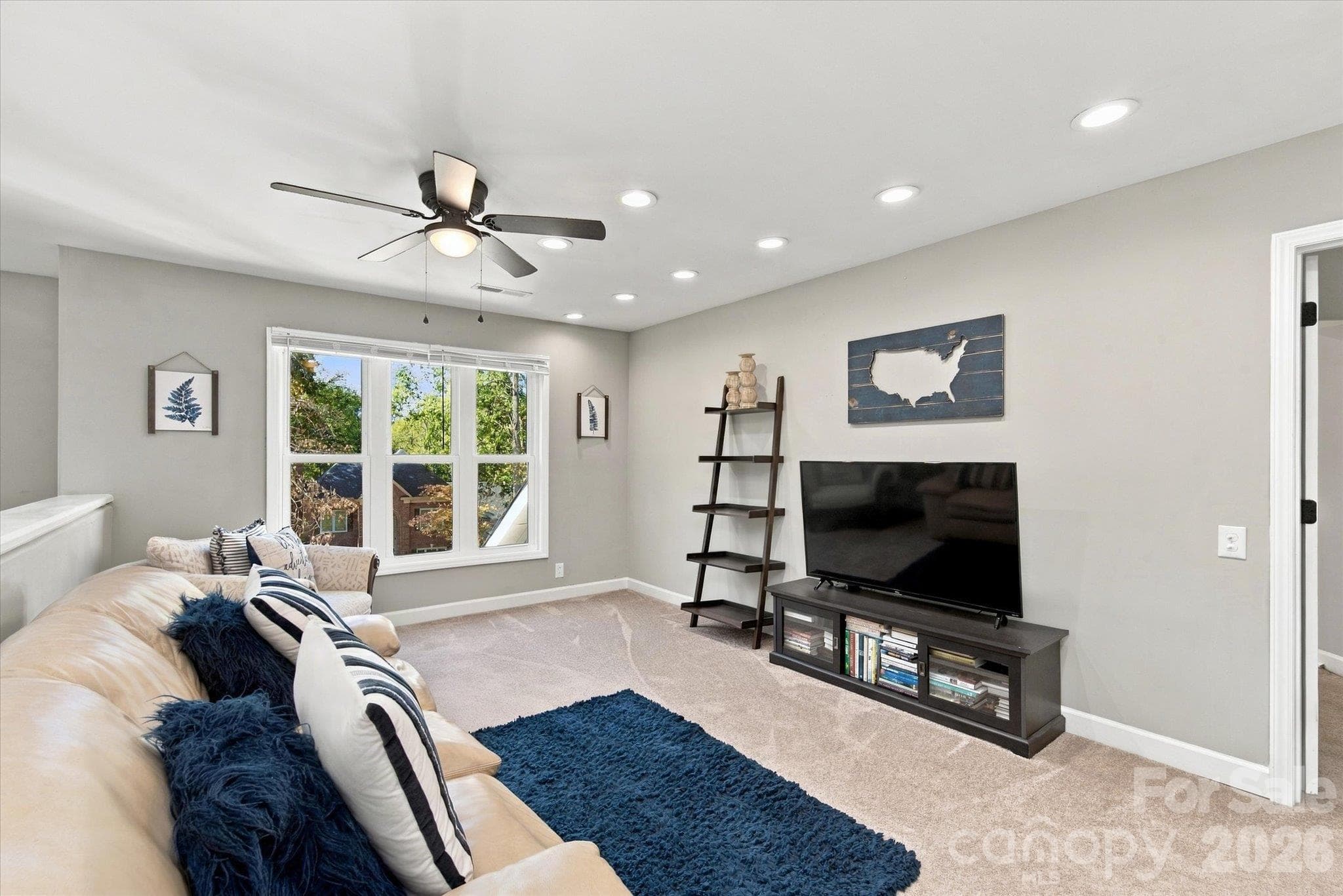 Single Family Residence at 14700 Stonegreen Lane, Huntersville, photo 22 of 44