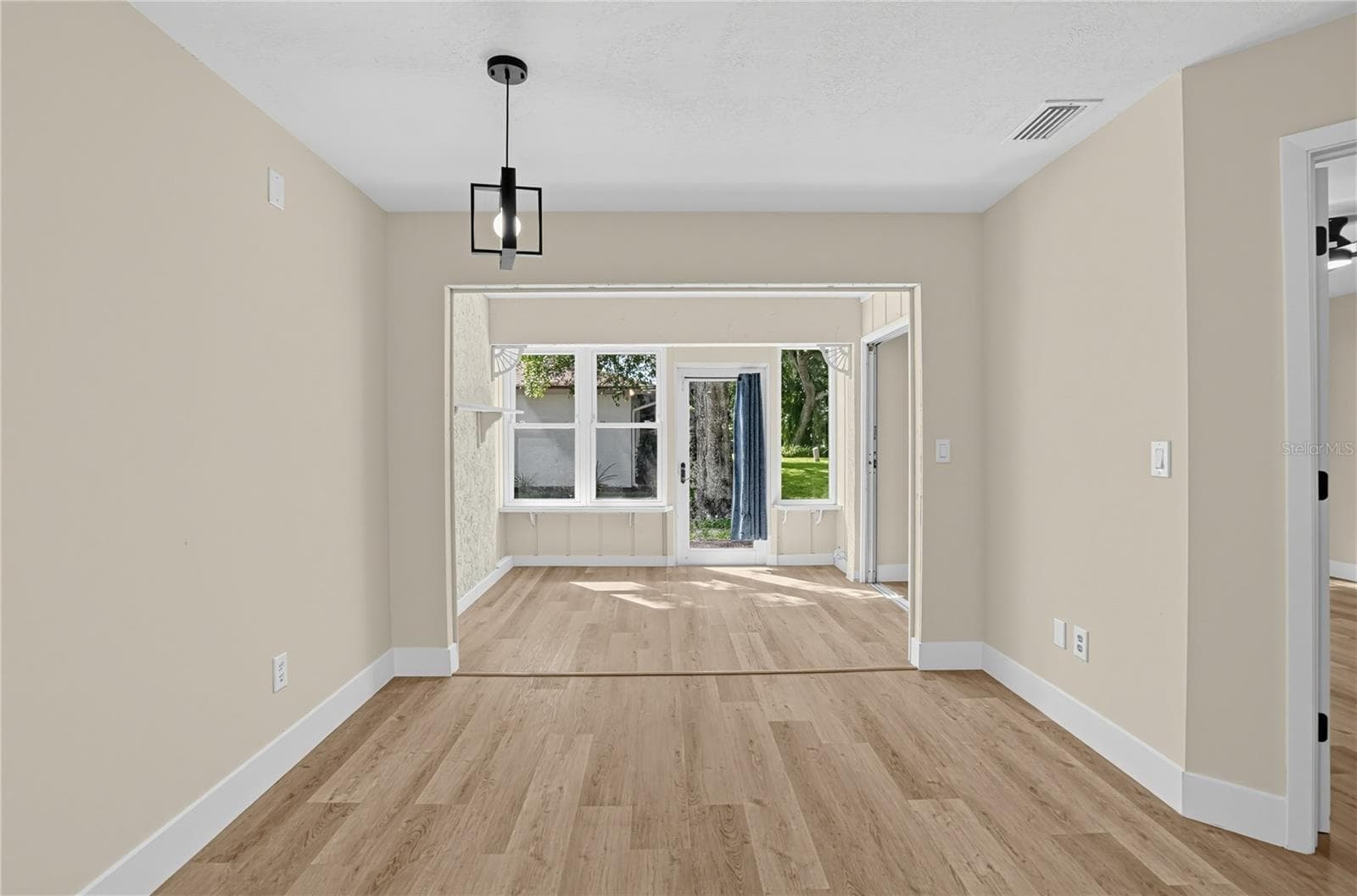 Condominium at 2612 51ST AVE W, BRADENTON, photo 11 of 31