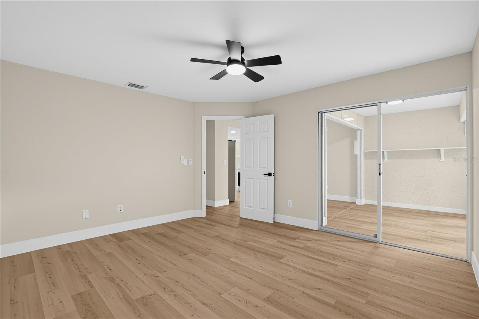 Condominium at 2612 51ST AVE W, BRADENTON, photo 18 of 31