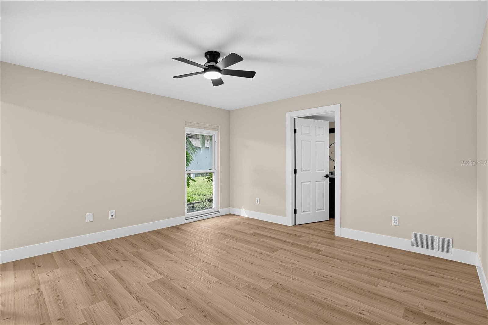 Condominium at 2612 51ST AVE W, BRADENTON, photo 20 of 31