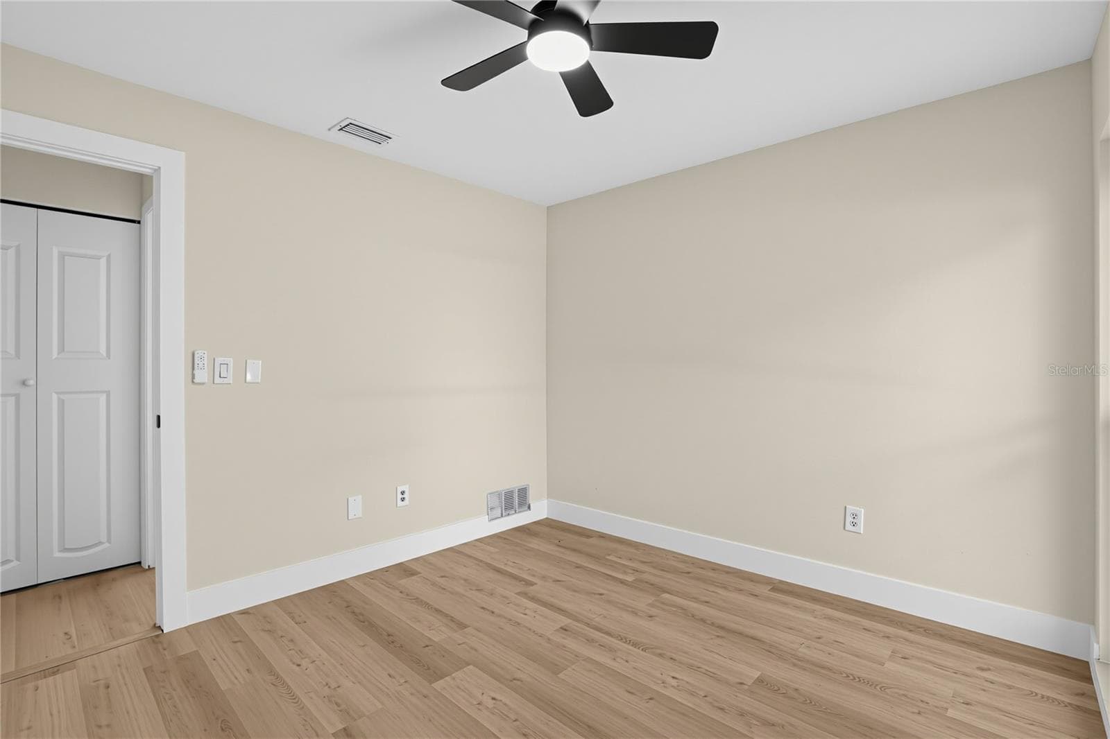 Condominium at 2612 51ST AVE W, BRADENTON, photo 24 of 31