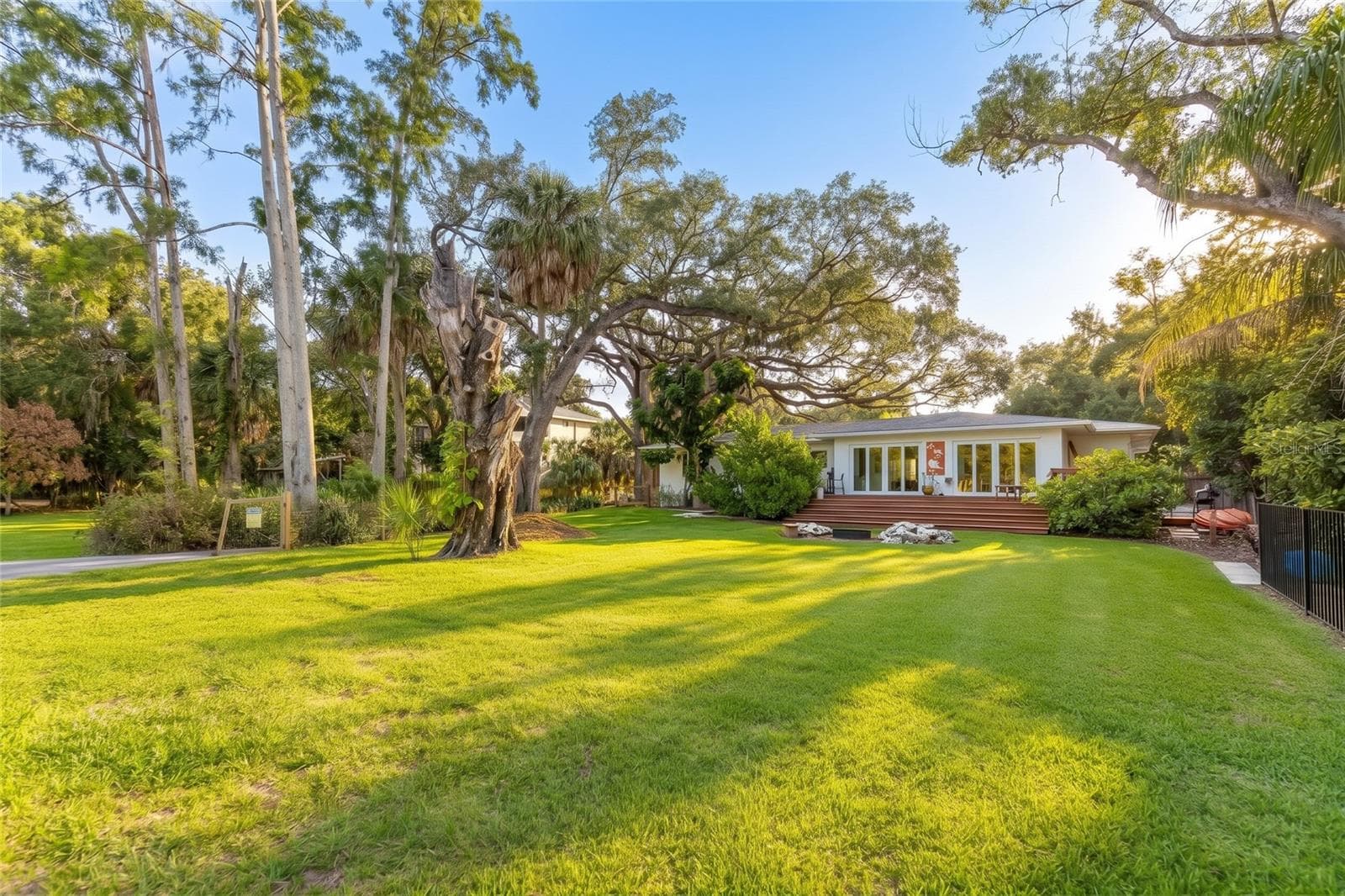 Single Family Residence at 7308 N OLA AVE, TAMPA, photo 61 of 85