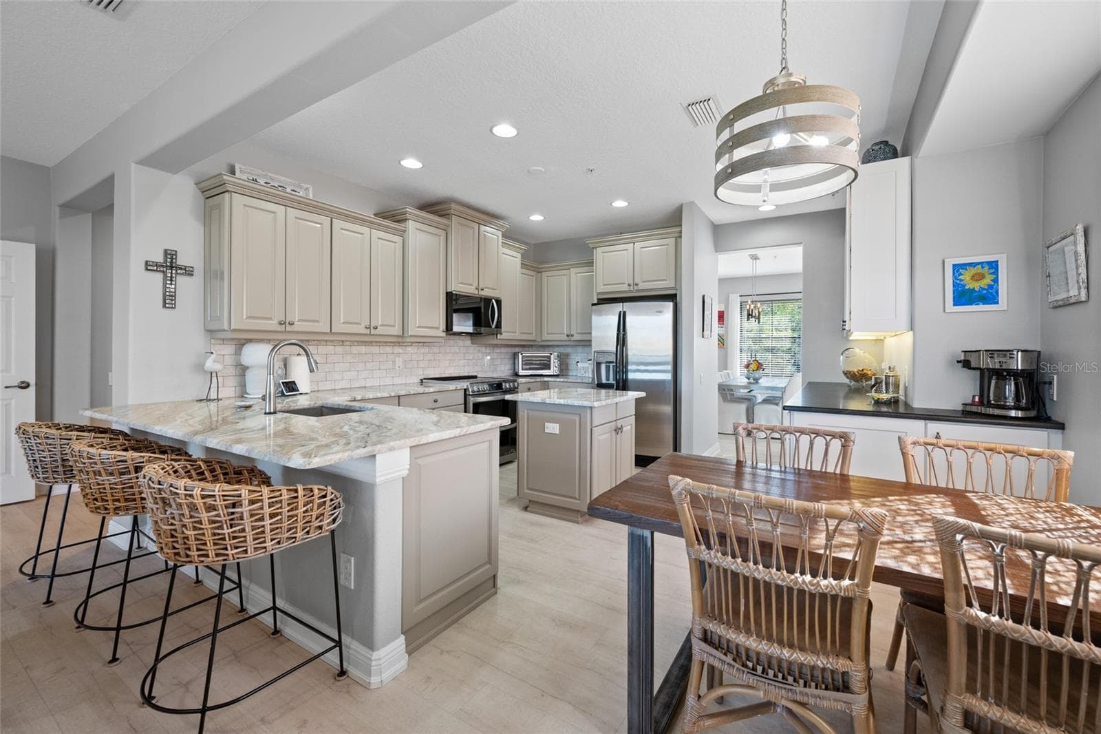 Kitchen/Dining (2nd Floor) - 580 BELLA LOOP, DUNEDIN