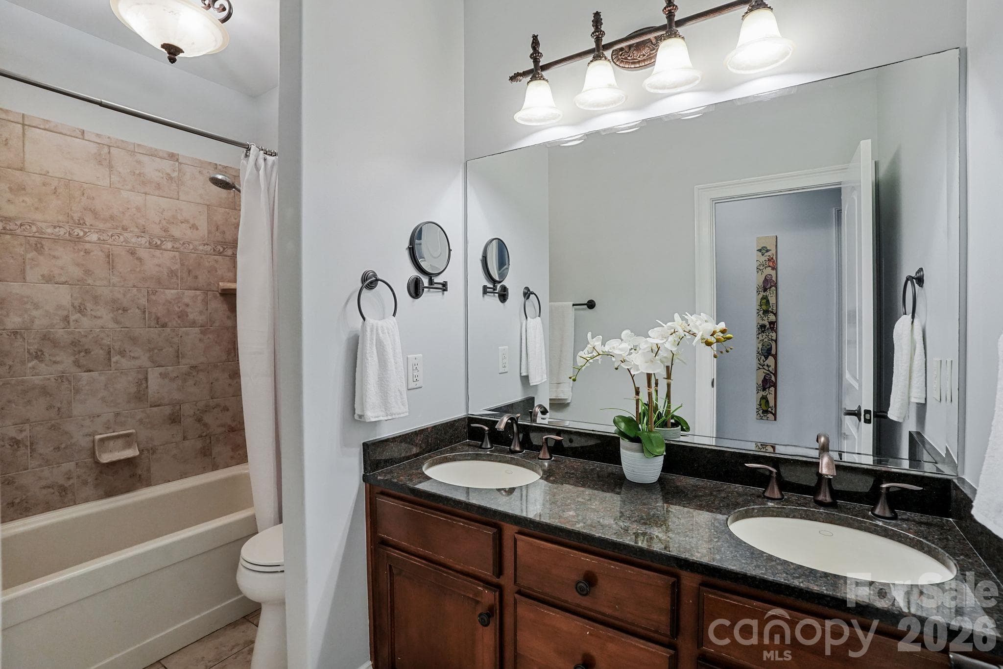 Single Family Residence at 2073 Sugar Pond Court, Fort Mill, photo 28 of 47