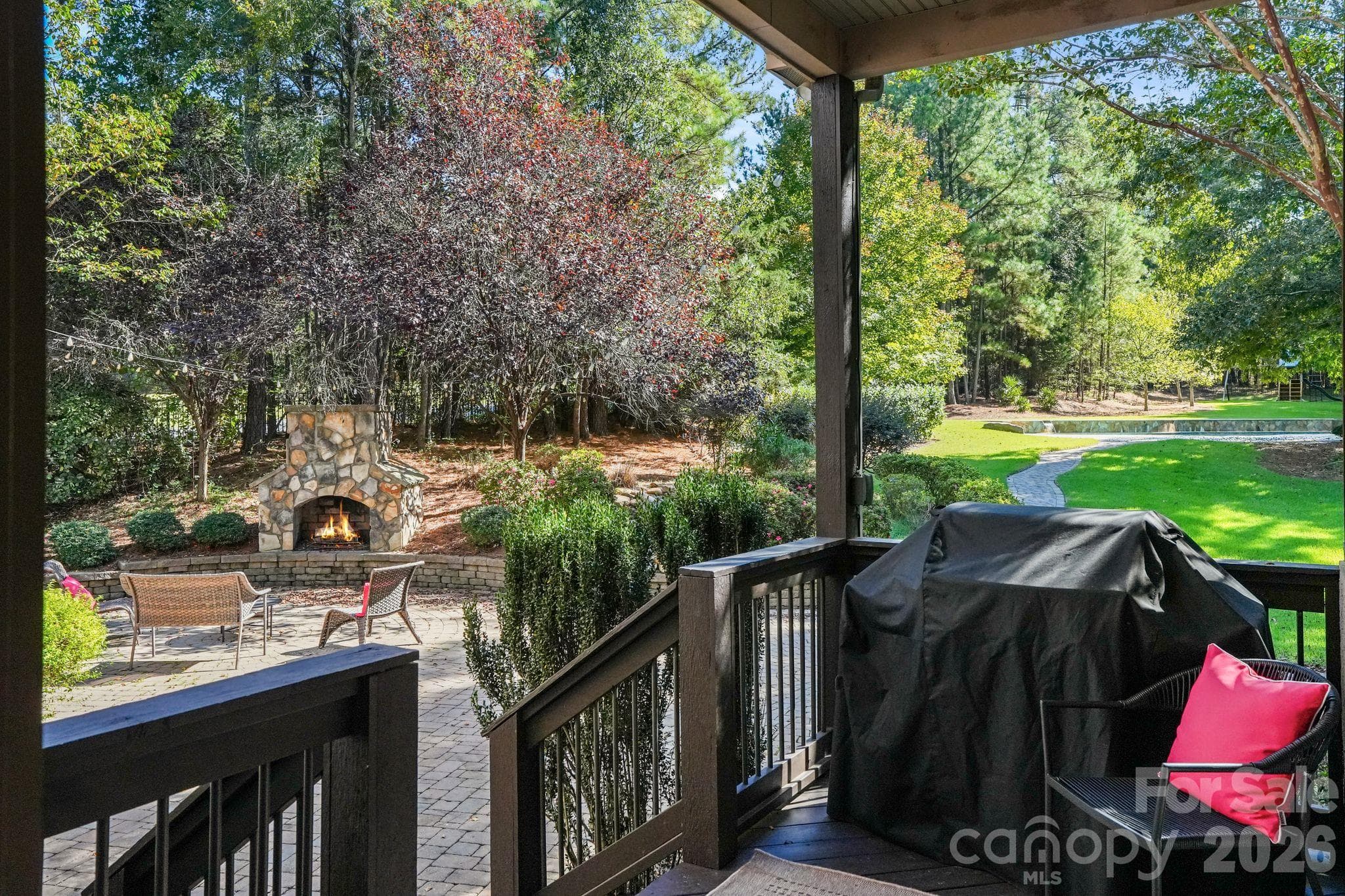 Single Family Residence at 2073 Sugar Pond Court, Fort Mill, photo 33 of 47