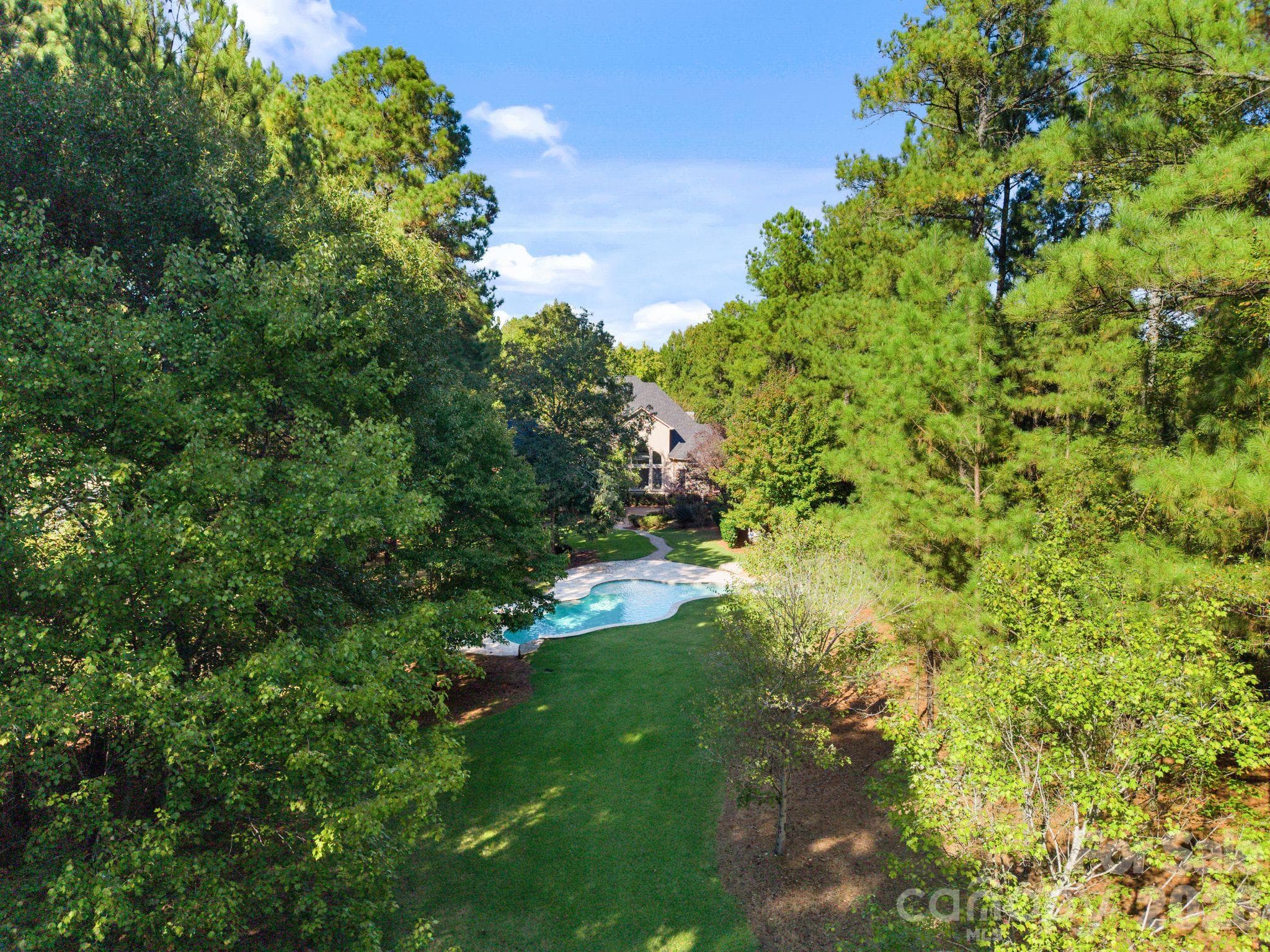 Single Family Residence at 2073 Sugar Pond Court, Fort Mill, photo 41 of 47