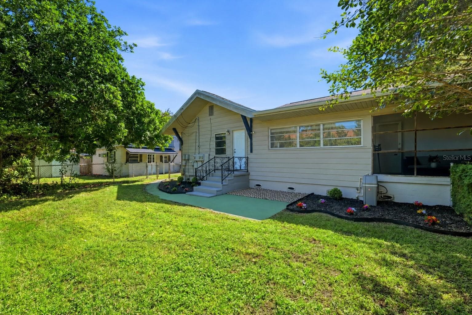 Quadruplex at 4601 DR MARTIN LUTHER KING JR ST N, ST PETERSBURG, photo 29 of 39