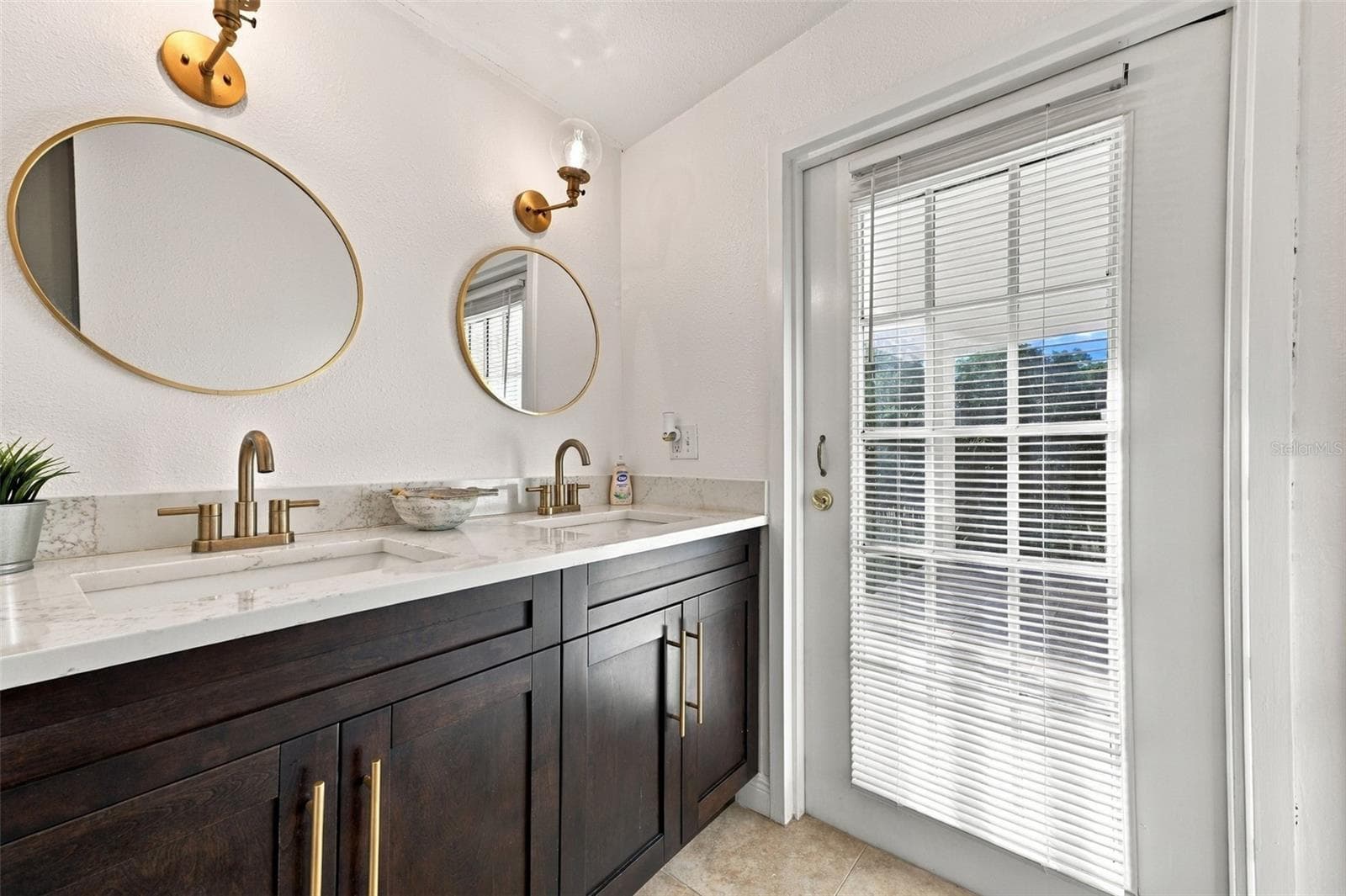 Primary Bathroom - 4203 N SUWANEE AVE, TAMPA